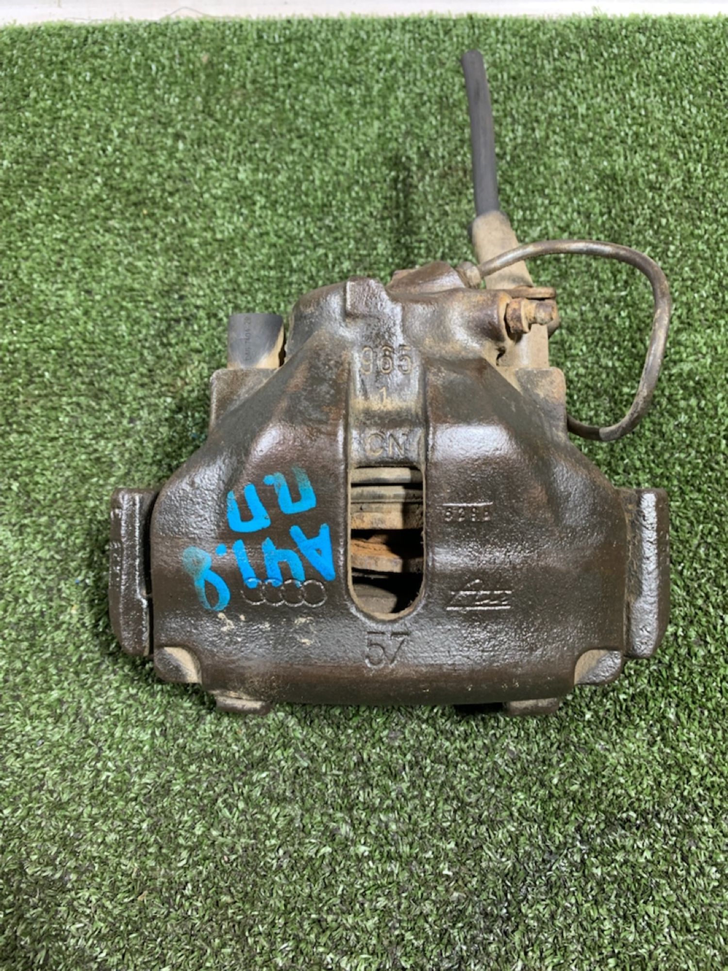 https://ycs.partsauto.market/partsauto-images/thmbs/userImages/7493bedda53ffbba18042670cc6fed05/part/3ffe17c6-6ad2-4b80-a5f7-77b141044d95_1737115184989.jpg