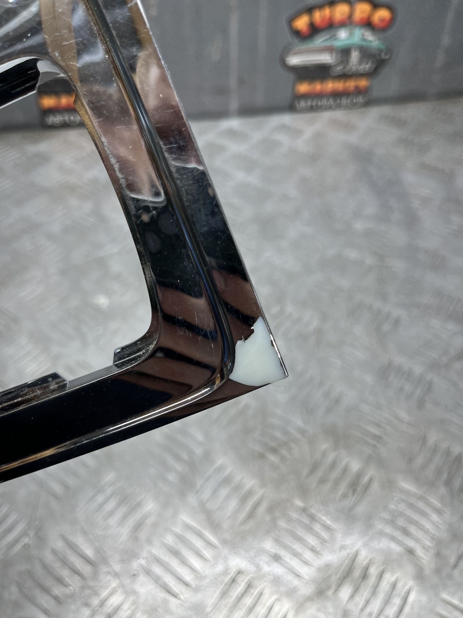 https://ycs.partsauto.market/partsauto-images/thmbs/userImages/7493bedda53ffbba18042670cc6fed05/part/41e65bf3-80b1-49ba-86fc-f0c0a8996198_1717678842067.jpg
