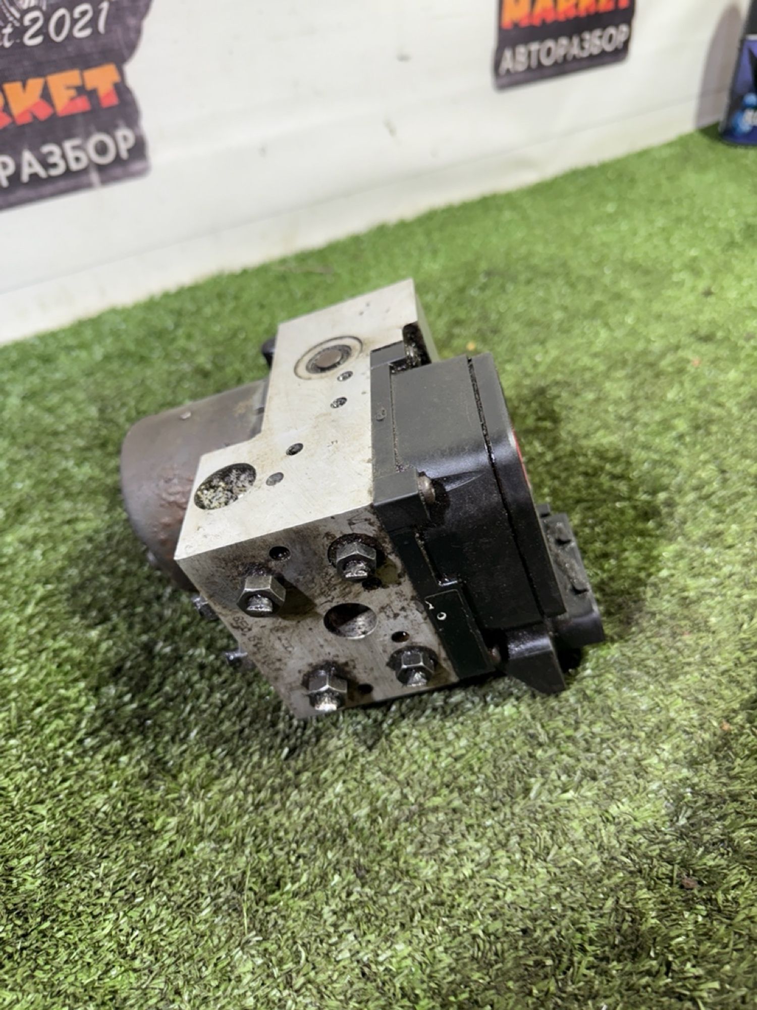 https://ycs.partsauto.market/partsauto-images/thmbs/userImages/7493bedda53ffbba18042670cc6fed05/part/472679df-4053-4cac-8aad-0e11ddb5c9ad_1744192226763.jpg
