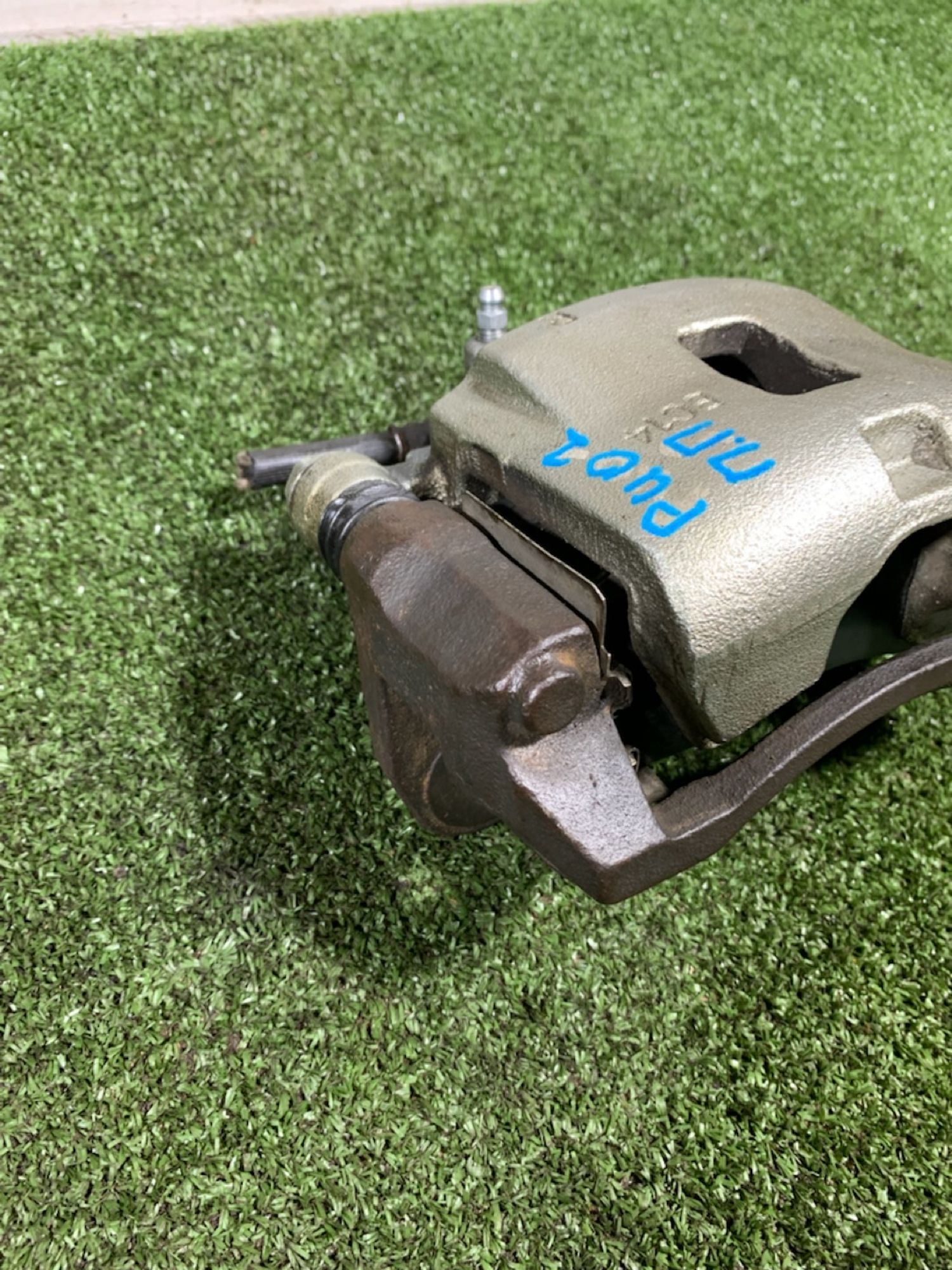 https://ycs.partsauto.market/partsauto-images/thmbs/userImages/7493bedda53ffbba18042670cc6fed05/part/4798f941-76b7-49bb-94f4-0cef0ec3f9b2_1734517338022.jpg