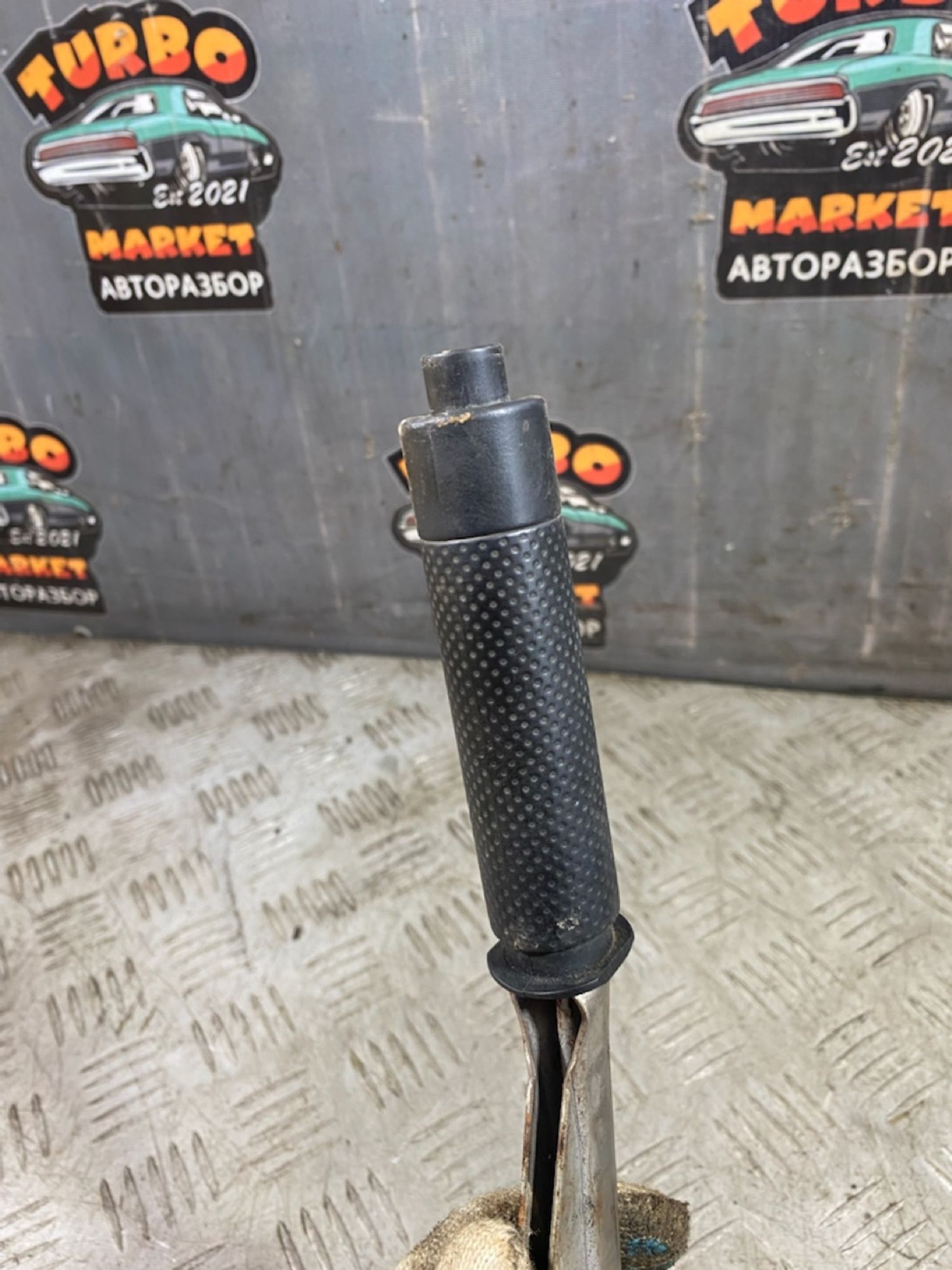 https://ycs.partsauto.market/partsauto-images/thmbs/userImages/7493bedda53ffbba18042670cc6fed05/part/484709a1-6e2e-4f5f-bf29-c20b747fa30c_1725620173890.jpg