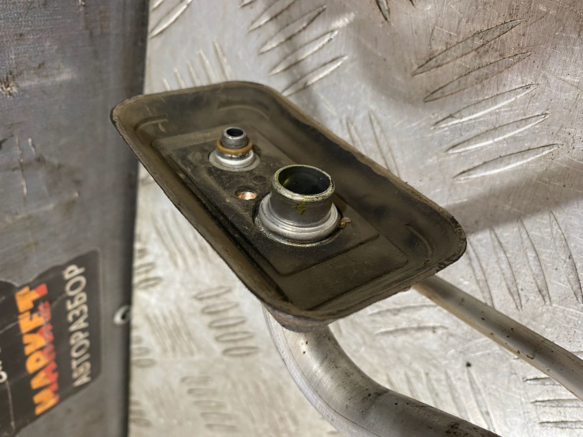 https://ycs.partsauto.market/partsauto-images/thmbs/userImages/7493bedda53ffbba18042670cc6fed05/part/4b3636f3-9a4e-4dad-aa06-3eaca3d285e4_1721826229995.jpg