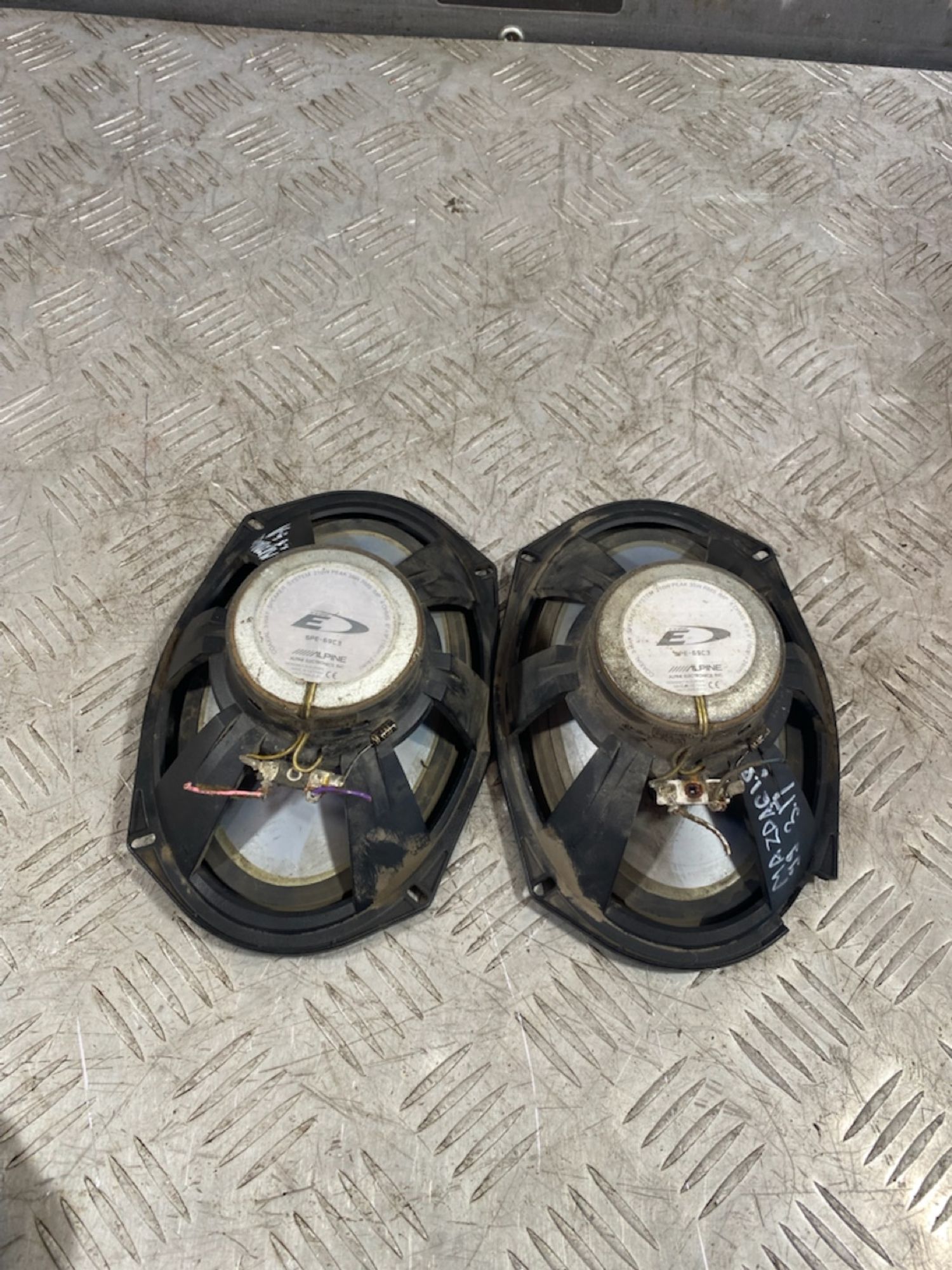 https://ycs.partsauto.market/partsauto-images/thmbs/userImages/7493bedda53ffbba18042670cc6fed05/part/4ccb8b73-aab1-48c4-b417-e713605ae0bc_1720526350636.jpg