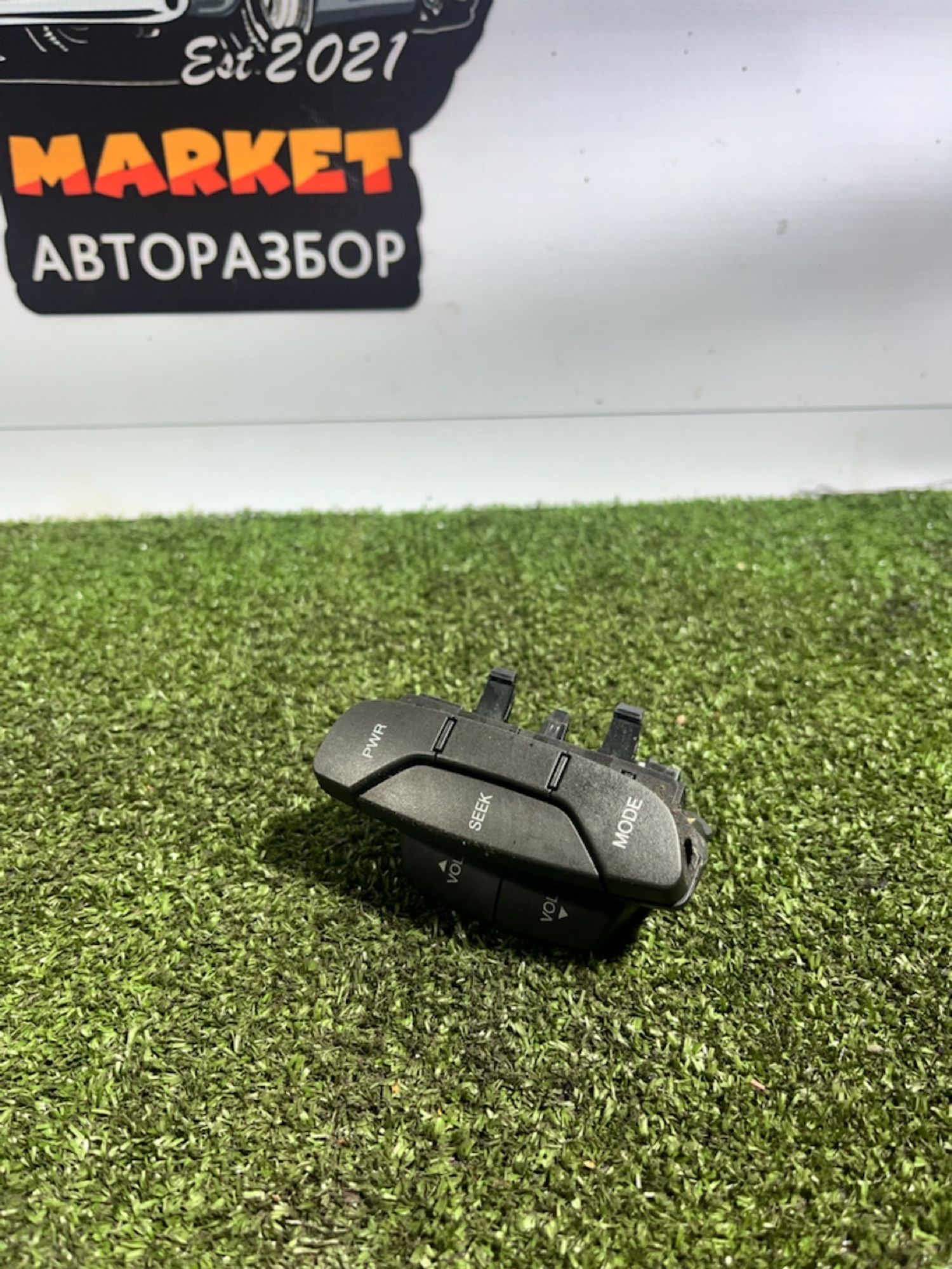 https://ycs.partsauto.market/partsauto-images/thmbs/userImages/7493bedda53ffbba18042670cc6fed05/part/4fc16c74-b0ab-44a3-addd-b29b9b98d8ca_1731915295344.jpg