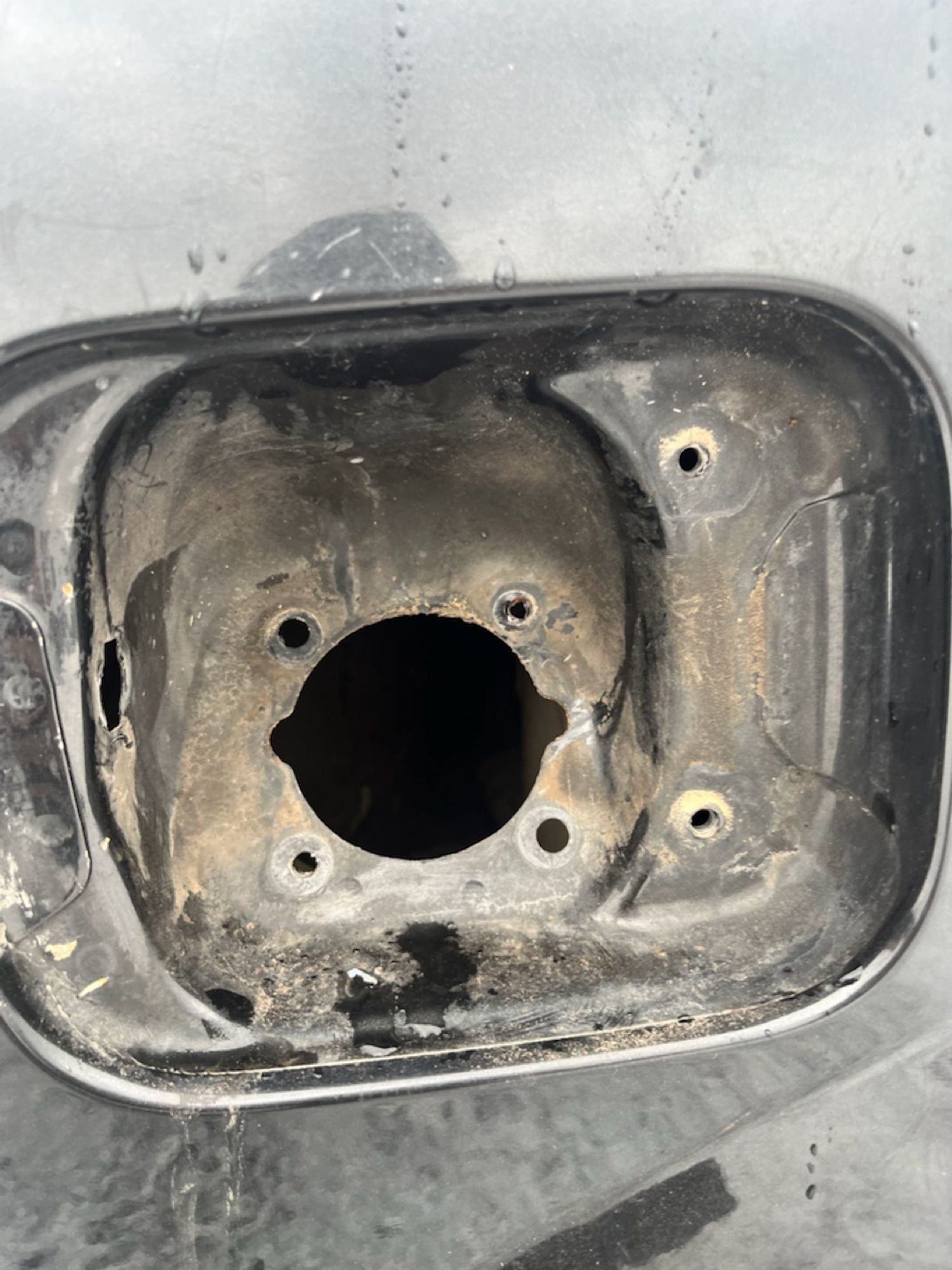 https://ycs.partsauto.market/partsauto-images/thmbs/userImages/7493bedda53ffbba18042670cc6fed05/part/5030539f-2673-4334-8159-3690758f5441_1730968664743.jpg