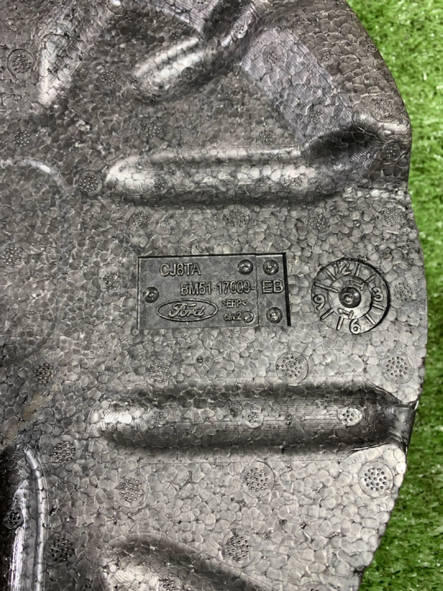 https://ycs.partsauto.market/partsauto-images/thmbs/userImages/7493bedda53ffbba18042670cc6fed05/part/51fd3def-6e7f-4c4b-a985-5dd74c455ec7_1741267441069.jpg