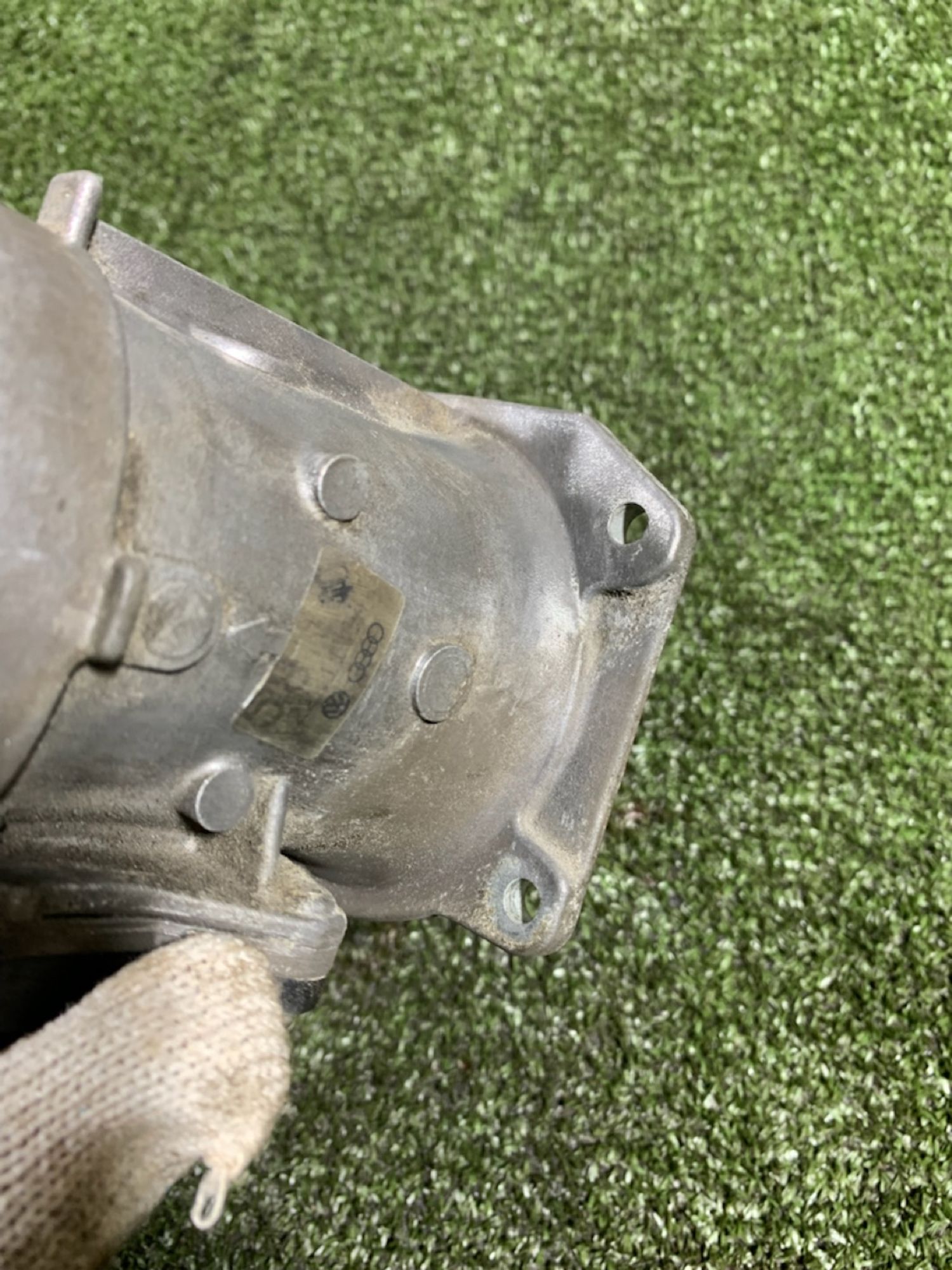 https://ycs.partsauto.market/partsauto-images/thmbs/userImages/7493bedda53ffbba18042670cc6fed05/part/52f73593-c2d7-42dd-9f15-240e8b2c3715_1737122969133.jpg