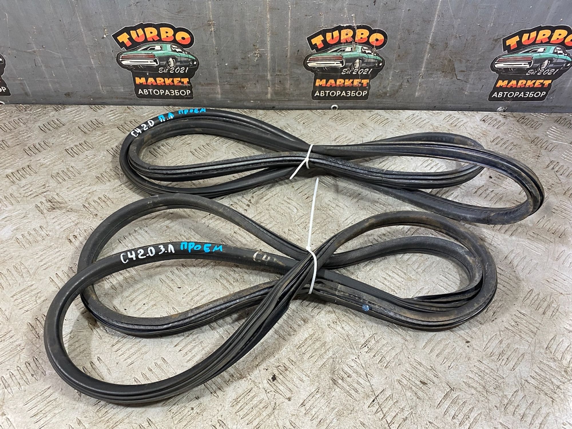 https://ycs.partsauto.market/partsauto-images/thmbs/userImages/7493bedda53ffbba18042670cc6fed05/part/53dfc149-b25d-4cc6-b794-533a2ede4436_1723559948330.jpg