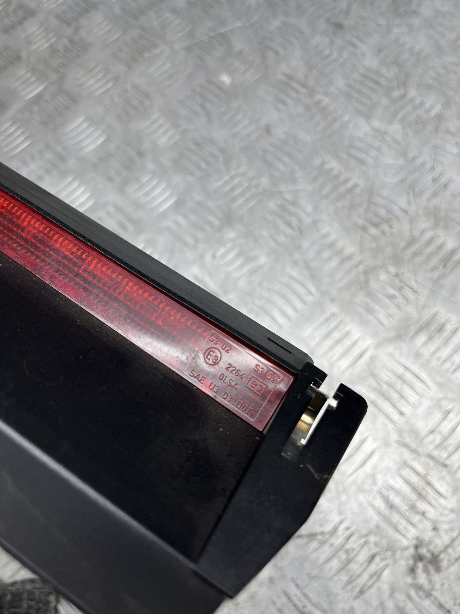 https://ycs.partsauto.market/partsauto-images/thmbs/userImages/7493bedda53ffbba18042670cc6fed05/part/54fa56dd-0ca0-4fc0-a4b5-5562c592f194_1717682531979.jpg