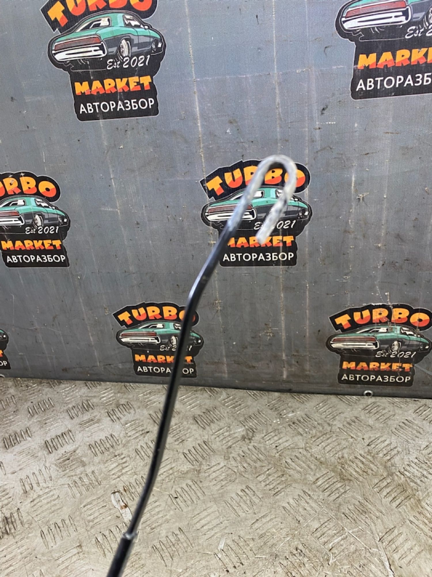 https://ycs.partsauto.market/partsauto-images/thmbs/userImages/7493bedda53ffbba18042670cc6fed05/part/557904dd-26b9-4431-8d7e-039f35883150_1724931489257.jpg