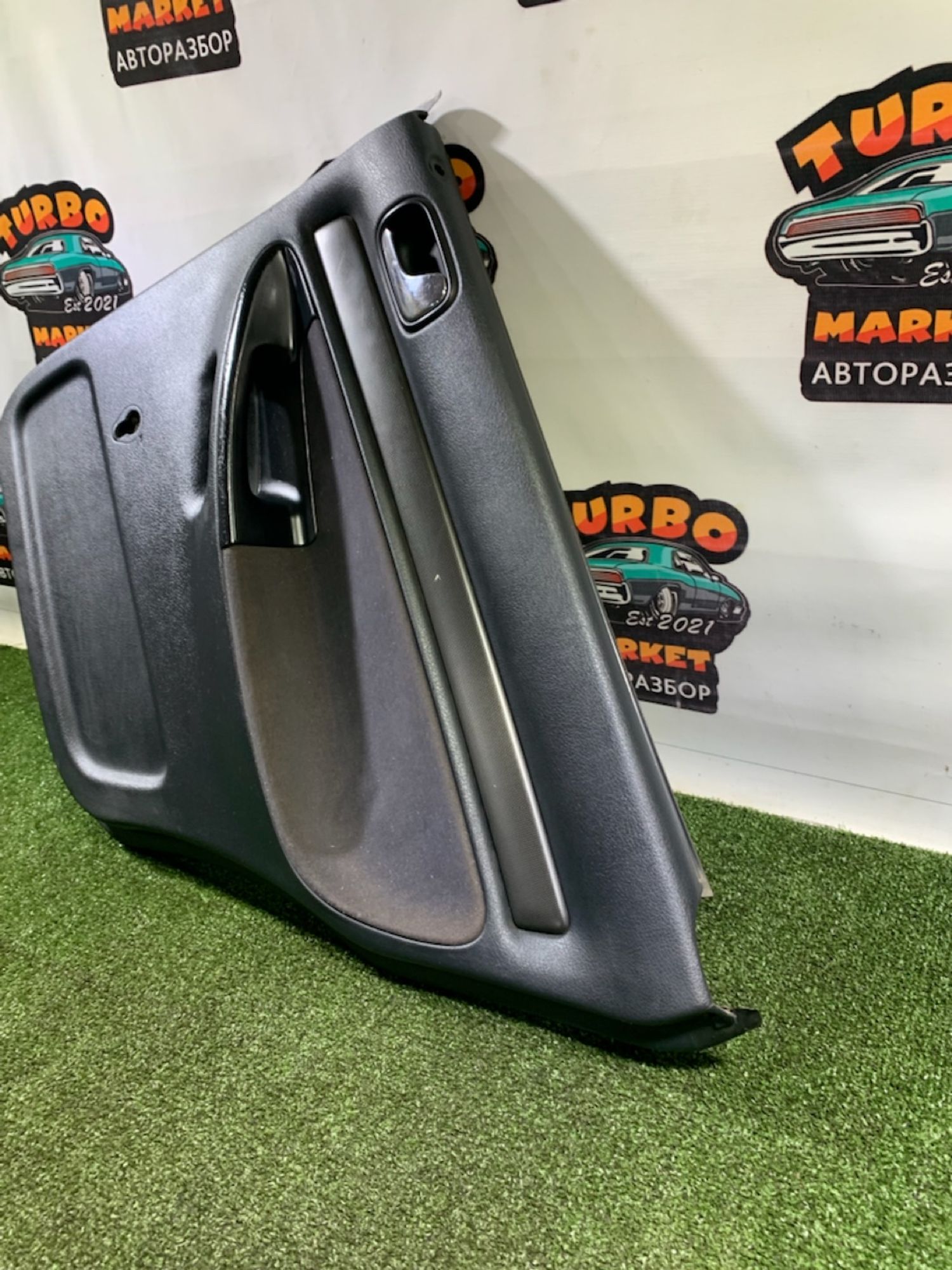 https://ycs.partsauto.market/partsauto-images/thmbs/userImages/7493bedda53ffbba18042670cc6fed05/part/57a125c8-24c0-4da8-85a4-61cdcefa29b1_1737123293303.jpg