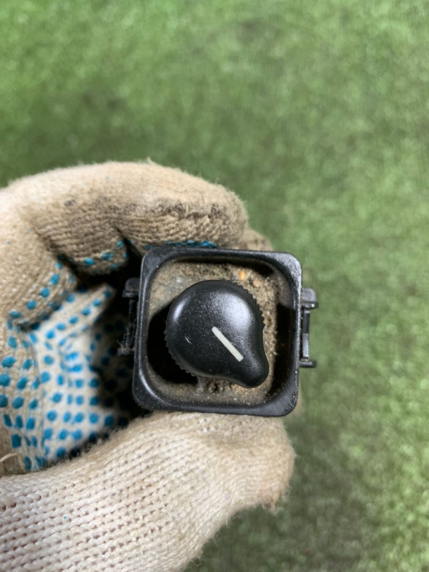 https://ycs.partsauto.market/partsauto-images/thmbs/userImages/7493bedda53ffbba18042670cc6fed05/part/57f02a77-02df-4de4-8519-16e5d0f99d1c_1735197371226.jpg
