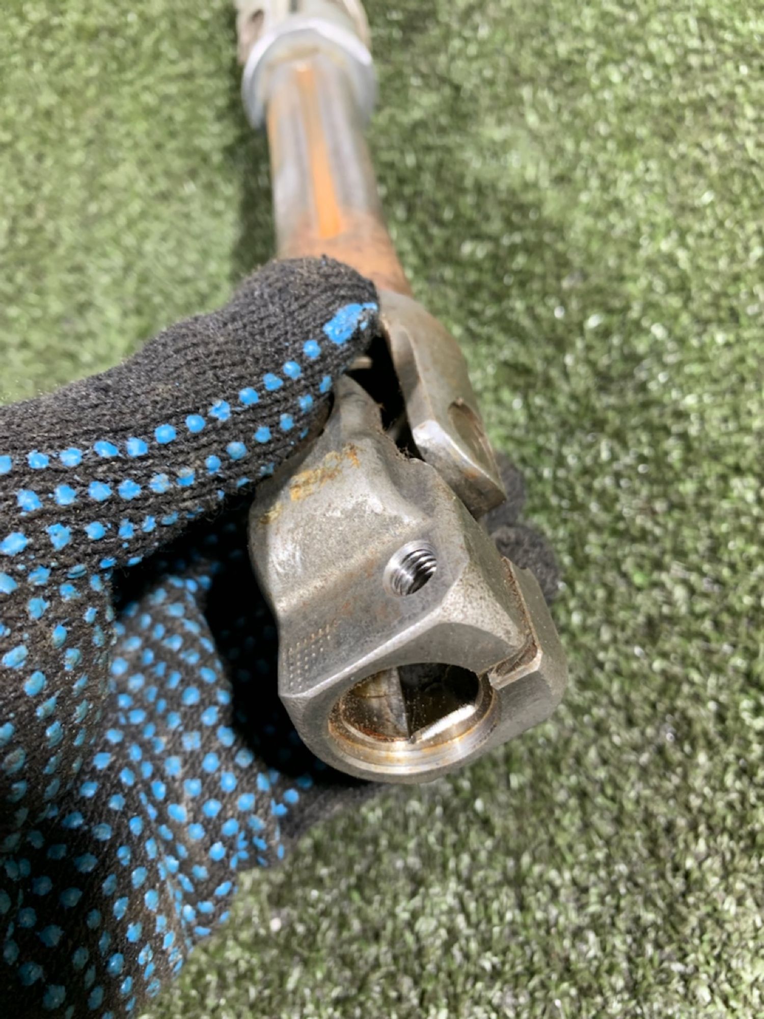 https://ycs.partsauto.market/partsauto-images/thmbs/userImages/7493bedda53ffbba18042670cc6fed05/part/582ecf2a-9c73-4baf-ad8e-e45bbcc886f5_1739196058249.jpg