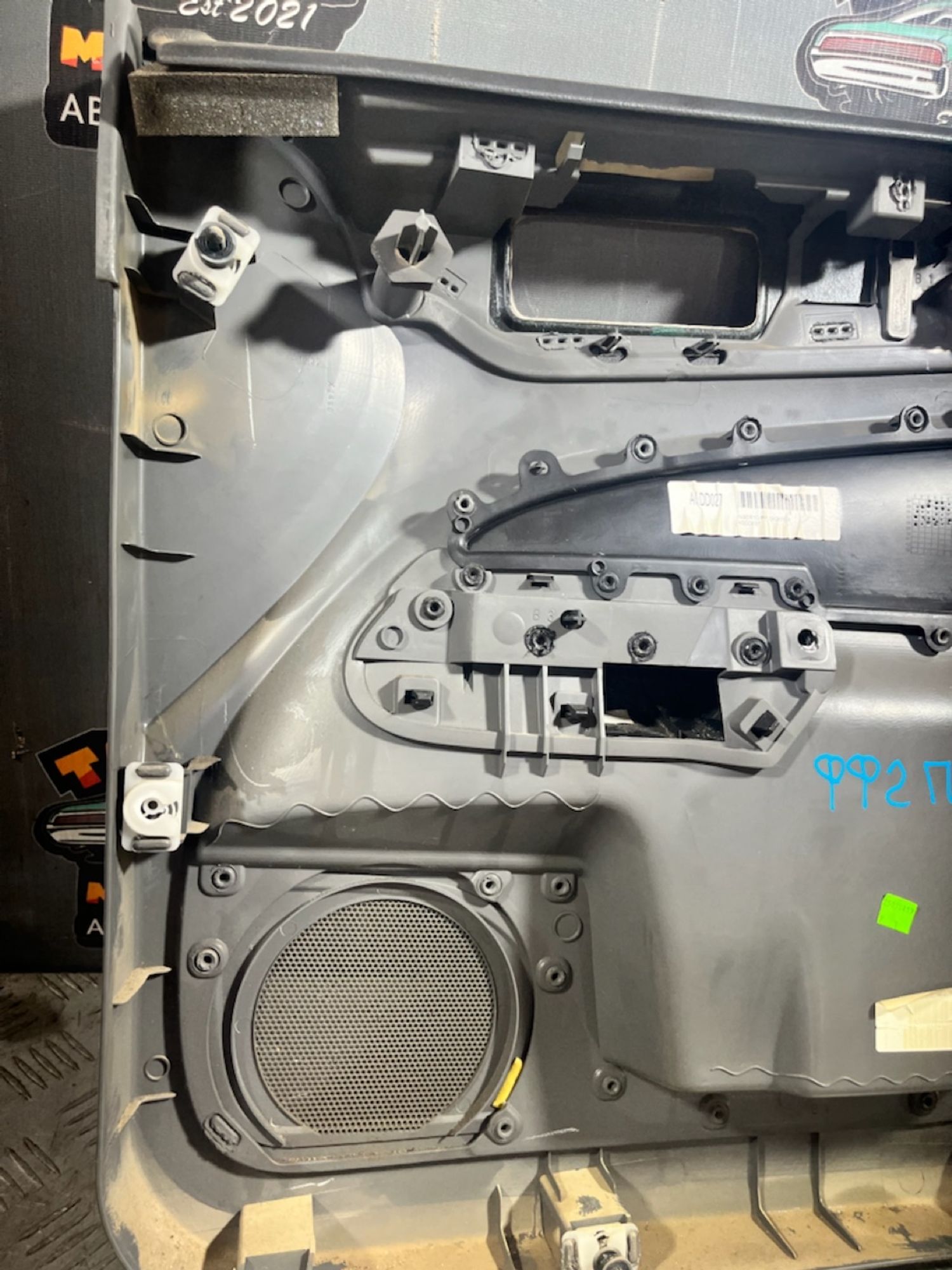 https://ycs.partsauto.market/partsauto-images/thmbs/userImages/7493bedda53ffbba18042670cc6fed05/part/59e8495e-f1fa-4a21-998e-f13b7743ad90_1720693618117.jpg