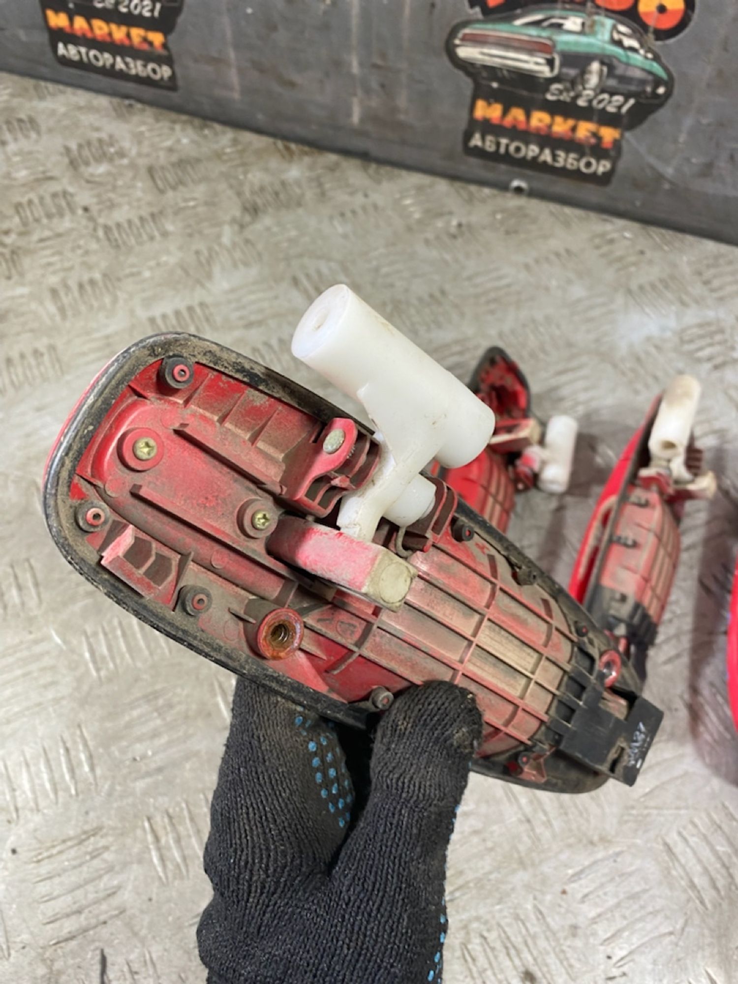 https://ycs.partsauto.market/partsauto-images/thmbs/userImages/7493bedda53ffbba18042670cc6fed05/part/5b7d5ea5-d6f7-4448-a468-63b7f140284b_1725534207822.jpg