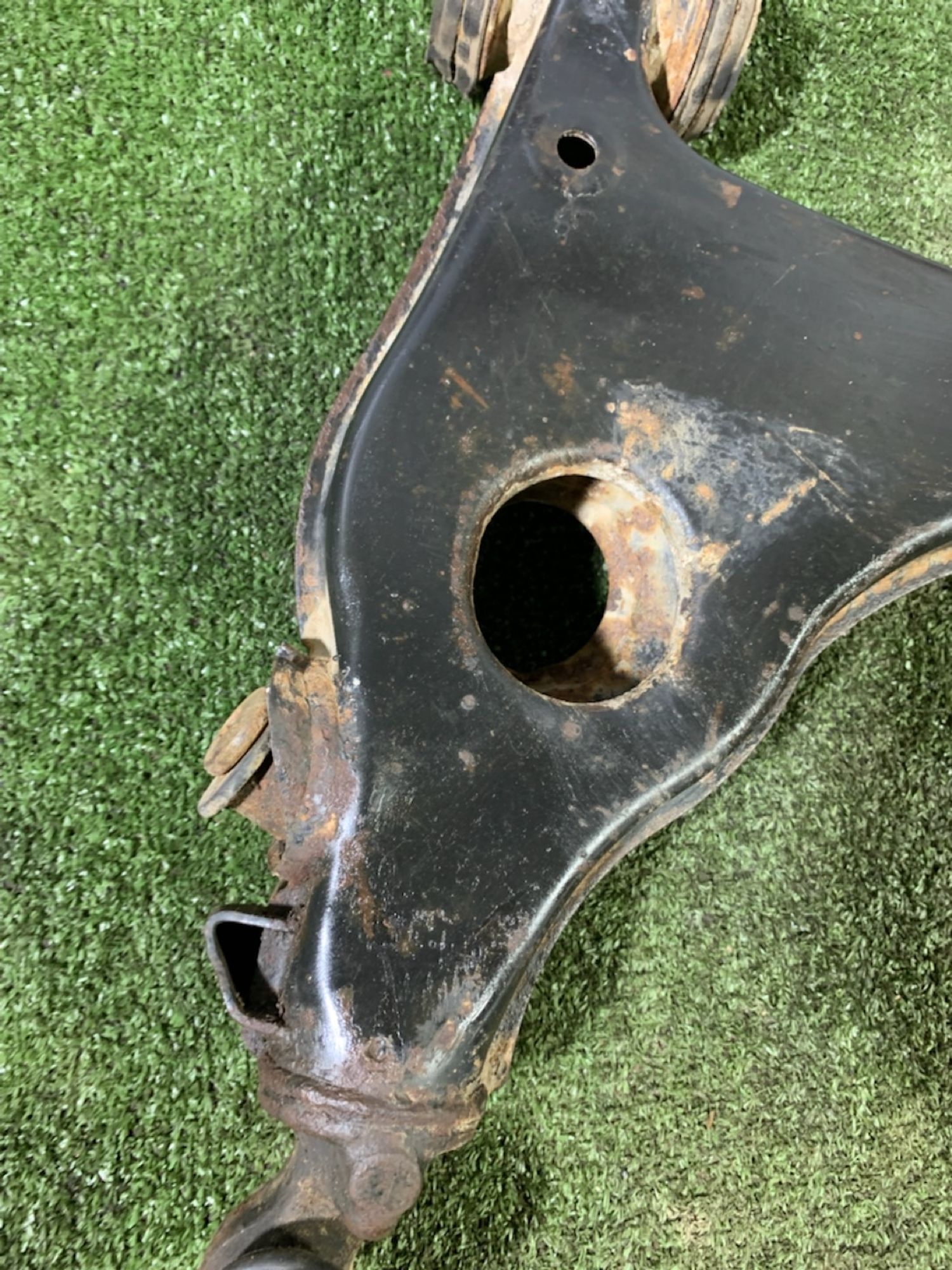 https://ycs.partsauto.market/partsauto-images/thmbs/userImages/7493bedda53ffbba18042670cc6fed05/part/5c311059-9ff7-46ef-be02-3786faacba4b_1736769702445.jpg