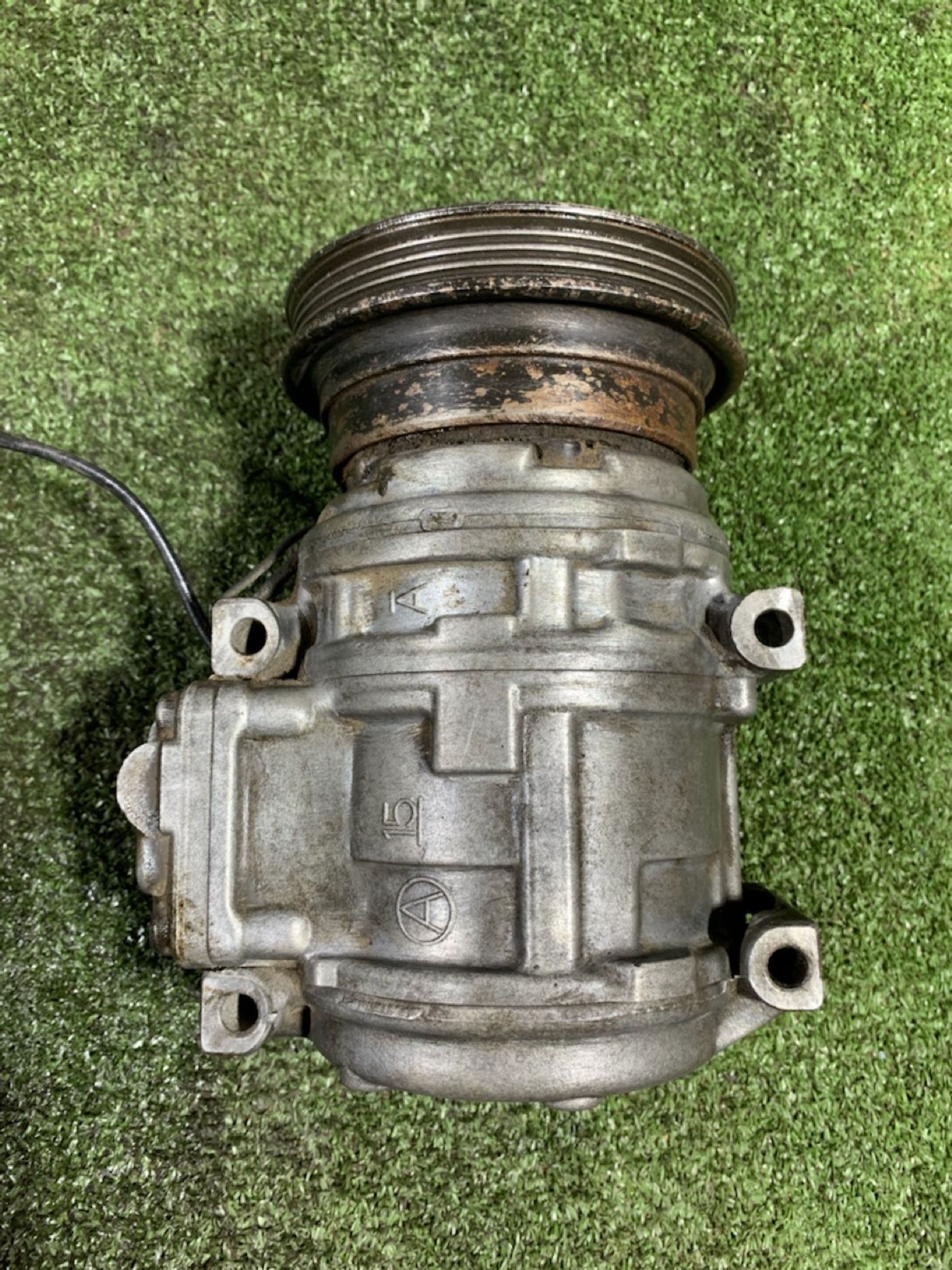 https://ycs.partsauto.market/partsauto-images/thmbs/userImages/7493bedda53ffbba18042670cc6fed05/part/5e095d94-fd24-4bfa-b59c-45fea0485733_1734517906550.jpg