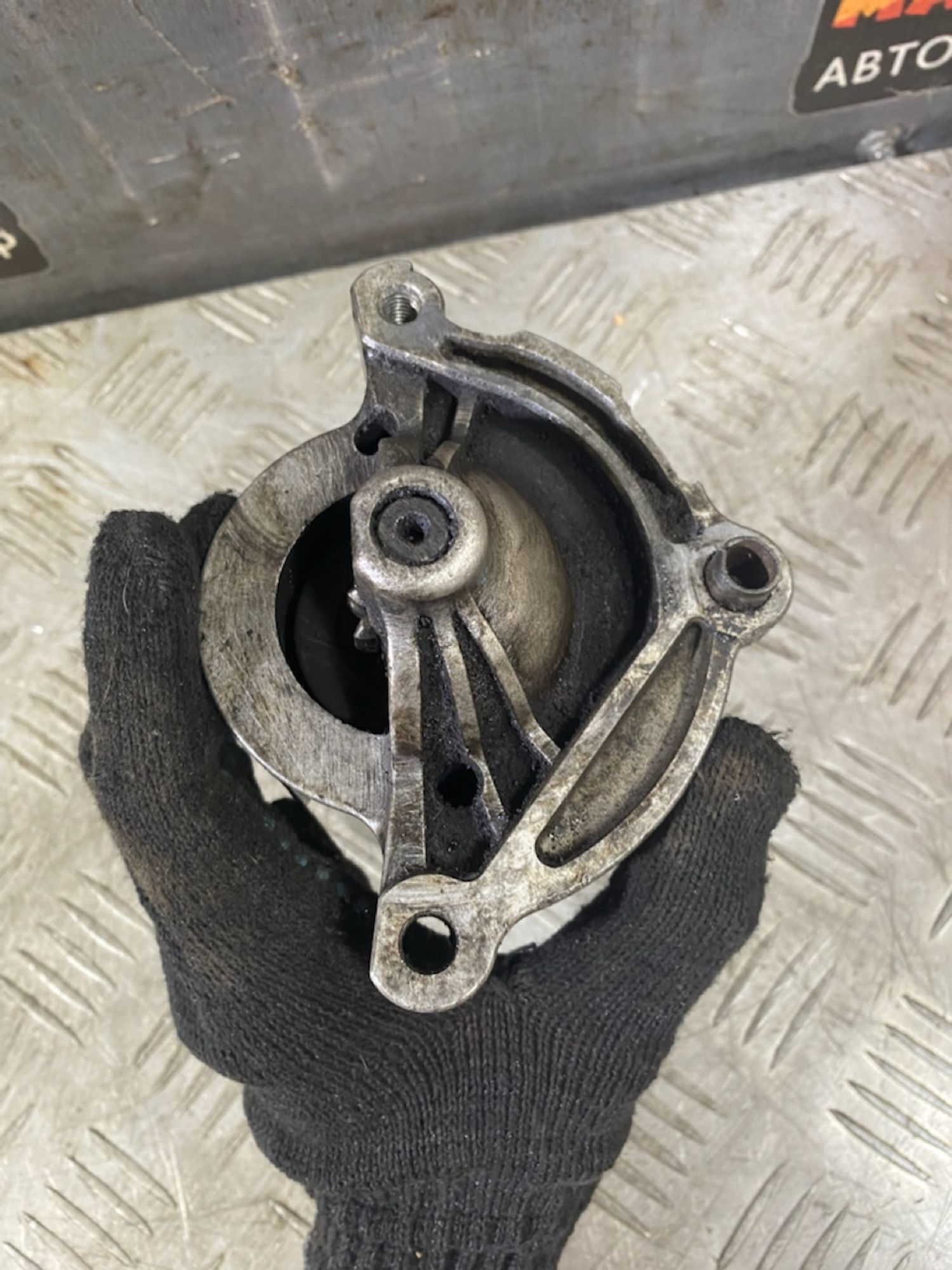 https://ycs.partsauto.market/partsauto-images/thmbs/userImages/7493bedda53ffbba18042670cc6fed05/part/60248475-7d20-40d5-bd53-4a1a8746004f_1721740062473.jpg
