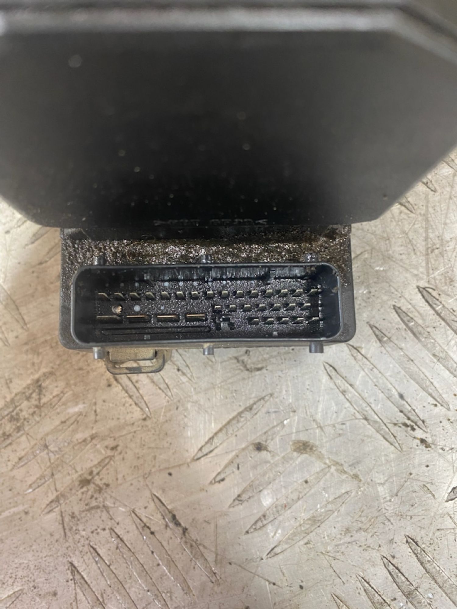 https://ycs.partsauto.market/partsauto-images/thmbs/userImages/7493bedda53ffbba18042670cc6fed05/part/603a60eb-11b9-4253-9e74-6d3e9212a17d_1721393394258.jpg