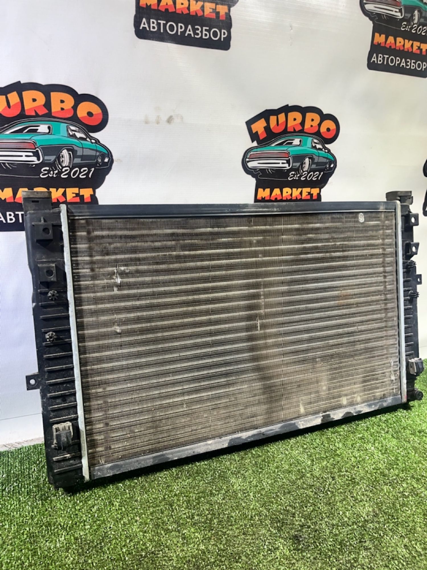 https://ycs.partsauto.market/partsauto-images/thmbs/userImages/7493bedda53ffbba18042670cc6fed05/part/61027379-868e-4e41-af92-db0ac3530cc8_1733915991185.jpg