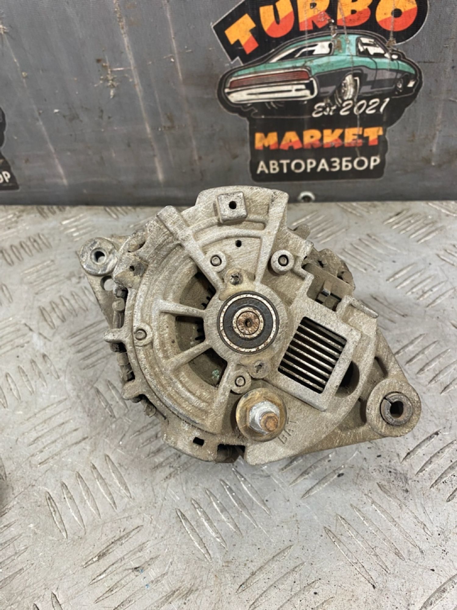 https://ycs.partsauto.market/partsauto-images/thmbs/userImages/7493bedda53ffbba18042670cc6fed05/part/61819b7e-1602-428a-8768-13da351e01ba_1721653596015.jpg