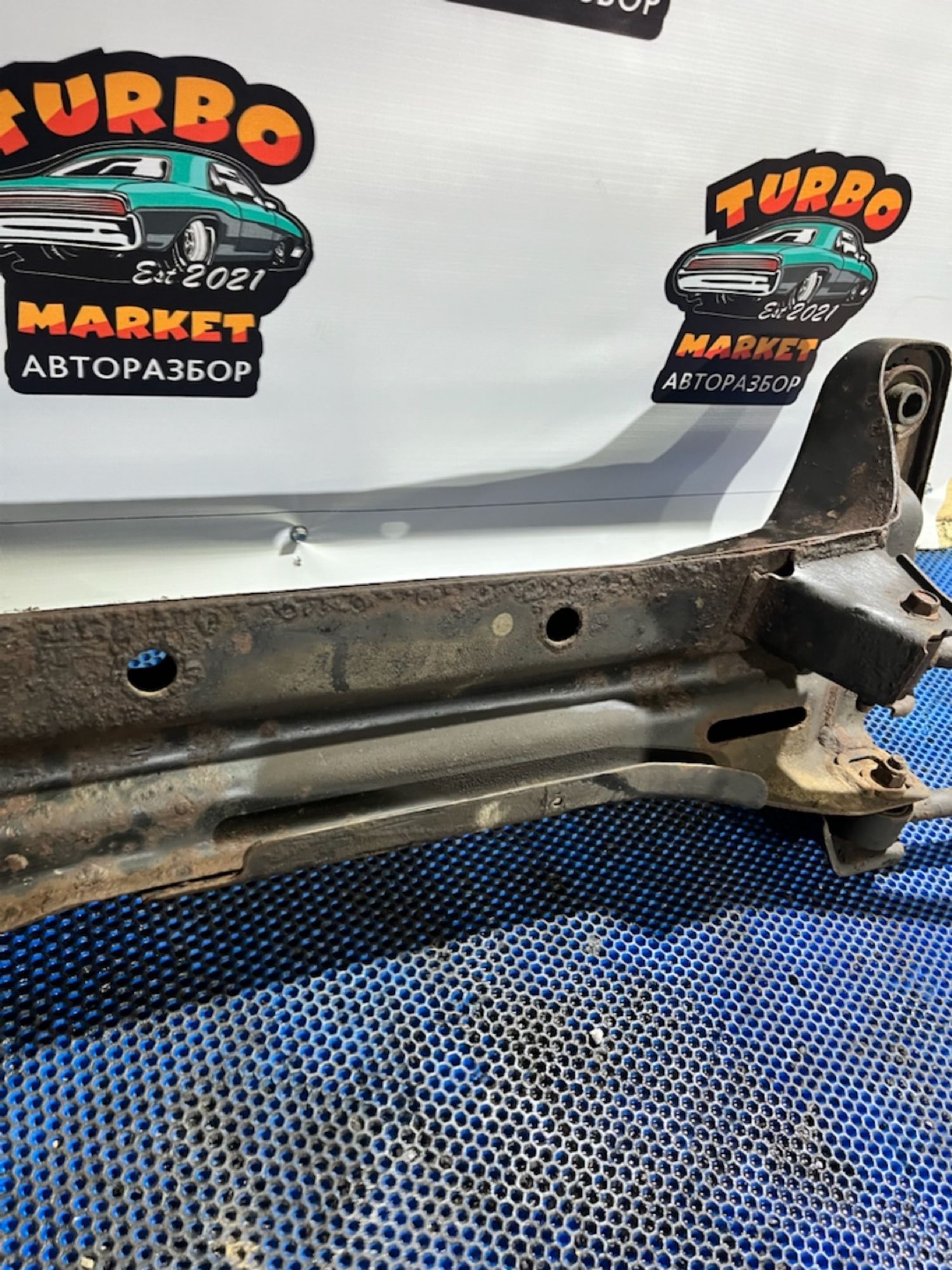 https://ycs.partsauto.market/partsauto-images/thmbs/userImages/7493bedda53ffbba18042670cc6fed05/part/64a24420-ff59-4742-95cb-86be043ae4e6_1731999665735.jpg