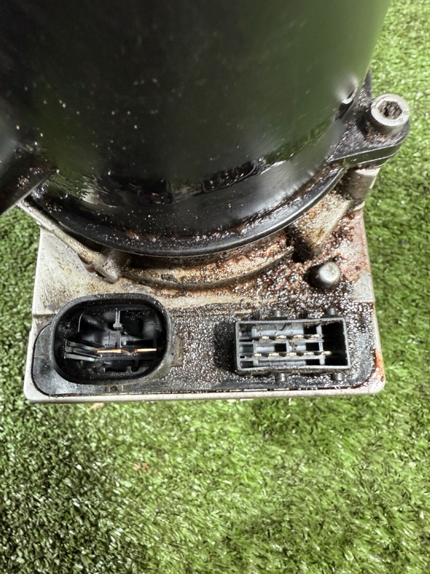 https://ycs.partsauto.market/partsauto-images/thmbs/userImages/7493bedda53ffbba18042670cc6fed05/part/64b0c370-3a54-42b0-8a4c-09795b65803a_1741955150504.jpg