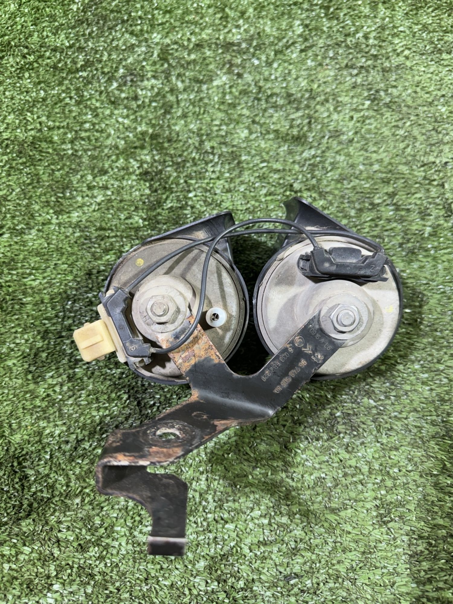 https://ycs.partsauto.market/partsauto-images/thmbs/userImages/7493bedda53ffbba18042670cc6fed05/part/64eb1e56-95bd-475e-980b-b34b5e65097c_1743588911875.jpg