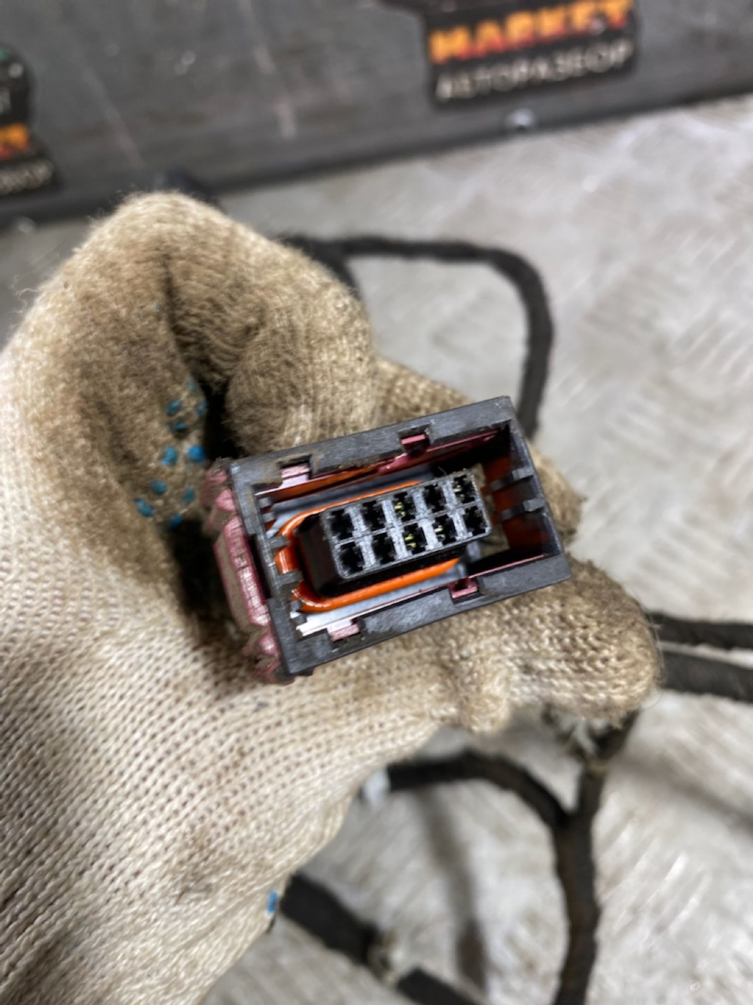 https://ycs.partsauto.market/partsauto-images/thmbs/userImages/7493bedda53ffbba18042670cc6fed05/part/64ec7e7d-72e6-4d69-8e1f-5541dced039a_1729175611577.jpg