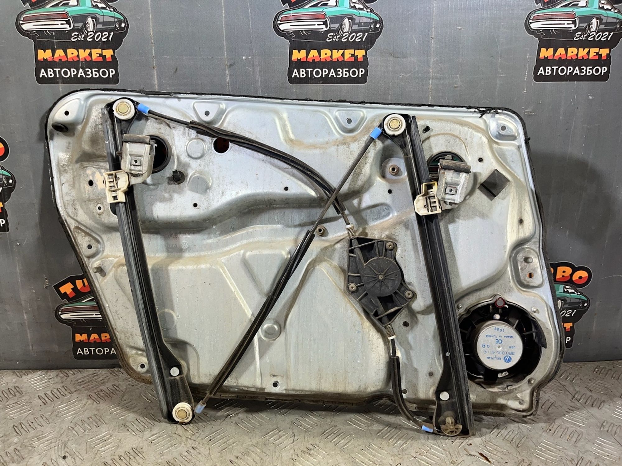 https://ycs.partsauto.market/partsauto-images/thmbs/userImages/7493bedda53ffbba18042670cc6fed05/part/6521c217-3046-4030-9278-4beed72b7310_1721313231365.jpg