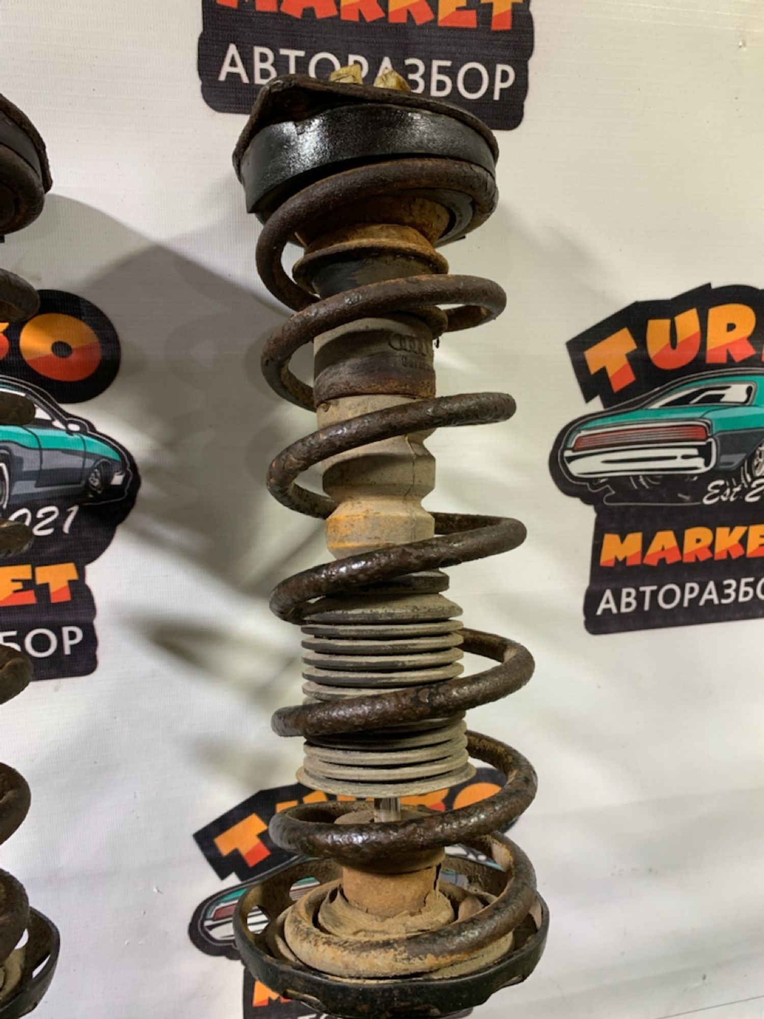 https://ycs.partsauto.market/partsauto-images/thmbs/userImages/7493bedda53ffbba18042670cc6fed05/part/66219159-996c-456c-9e29-7384de6efbfb_1737381993106.jpg