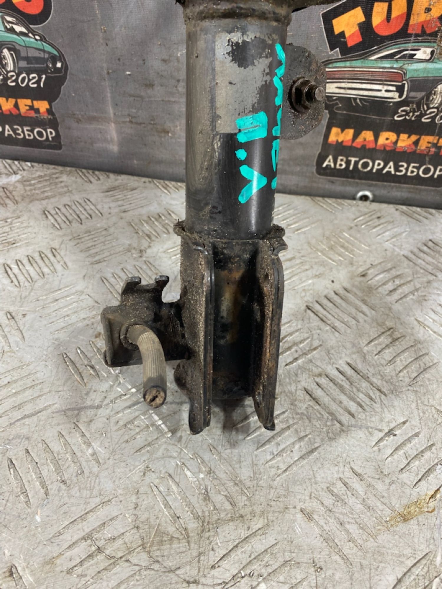 https://ycs.partsauto.market/partsauto-images/thmbs/userImages/7493bedda53ffbba18042670cc6fed05/part/667bb6ec-71e6-4150-815b-63d56a186d7b_1722953781213.jpg