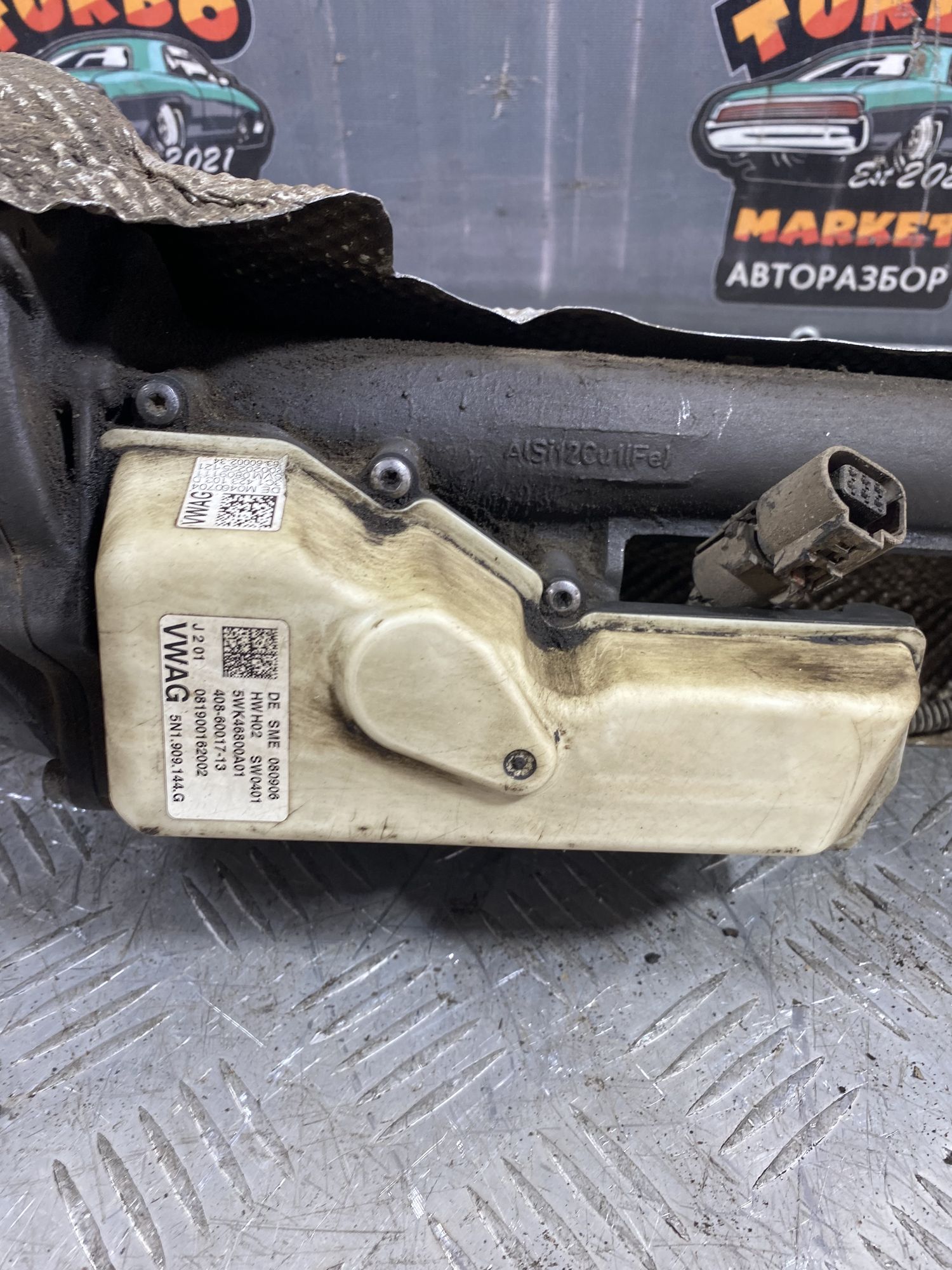 https://ycs.partsauto.market/partsauto-images/thmbs/userImages/7493bedda53ffbba18042670cc6fed05/part/66f23caa-03d3-407d-a849-6d2f14b113cb_1718630188056.jpg