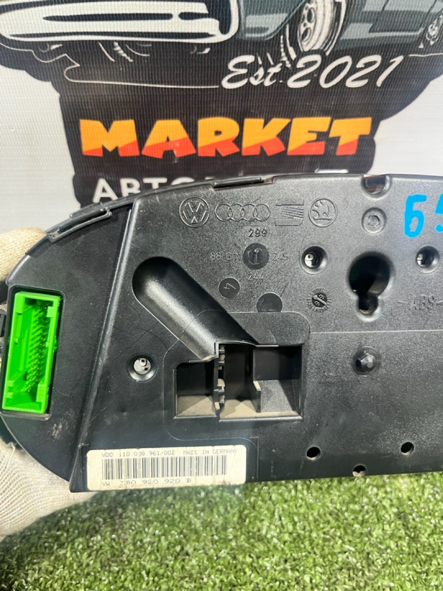 https://ycs.partsauto.market/partsauto-images/thmbs/userImages/7493bedda53ffbba18042670cc6fed05/part/68988857-b4ab-404c-8904-b0967e7b4eb9_1733917959177.jpg