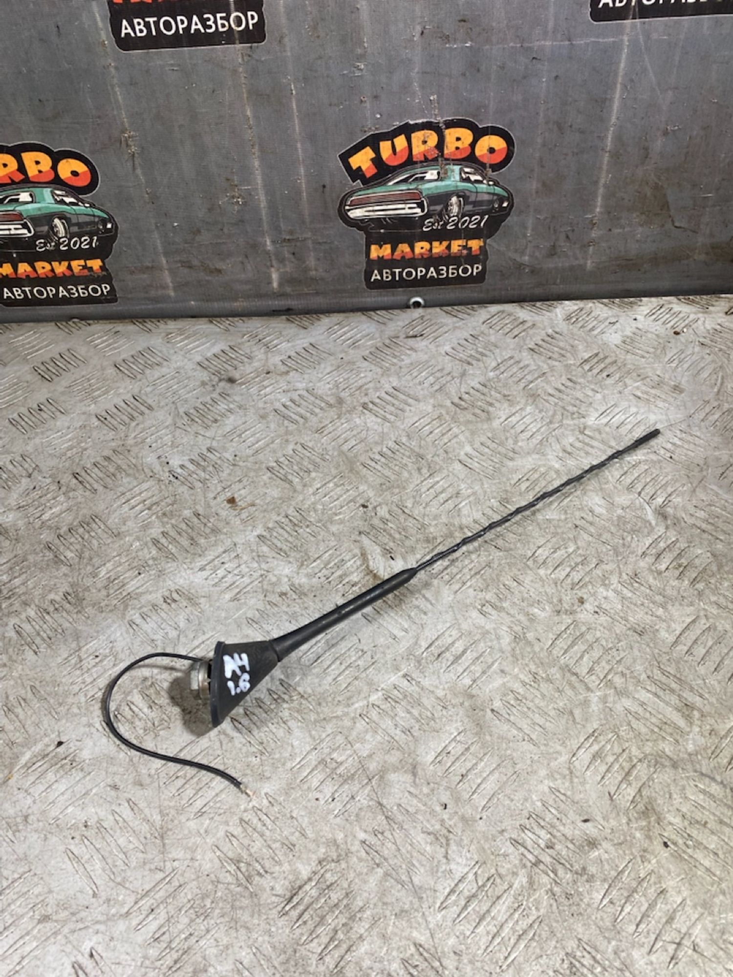 https://ycs.partsauto.market/partsauto-images/thmbs/userImages/7493bedda53ffbba18042670cc6fed05/part/6949d512-3bfb-4198-b961-c1fc84d6658b_1727169561438.jpg