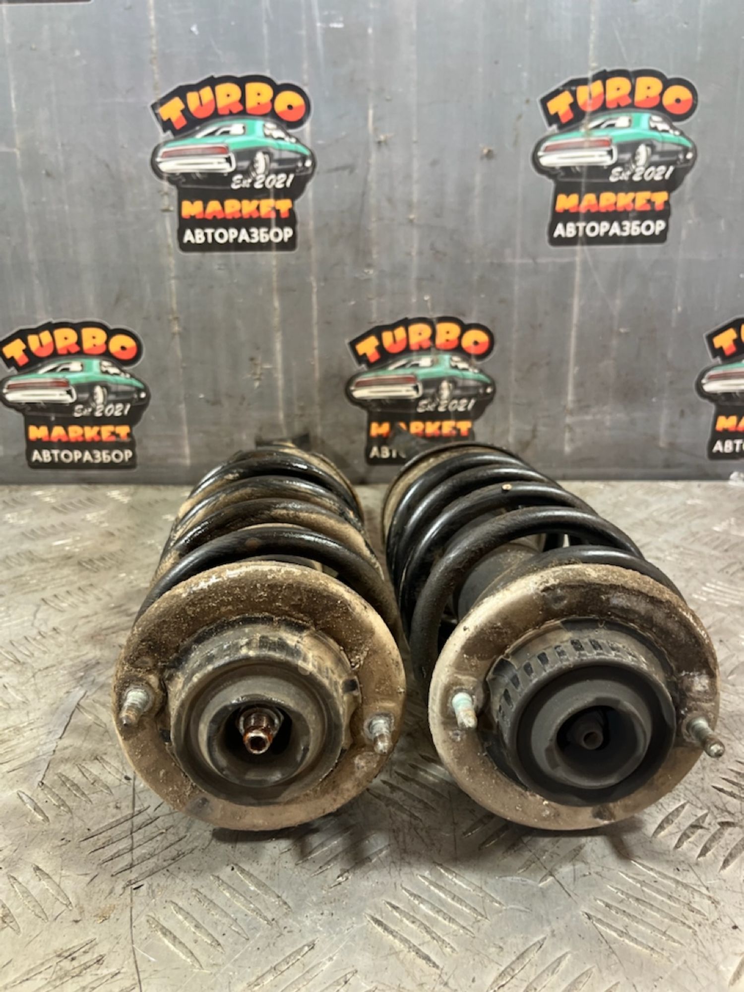 https://ycs.partsauto.market/partsauto-images/thmbs/userImages/7493bedda53ffbba18042670cc6fed05/part/6b9bc0fc-5f2e-4d84-8fe7-82c54fef3940_1721323702412.jpg