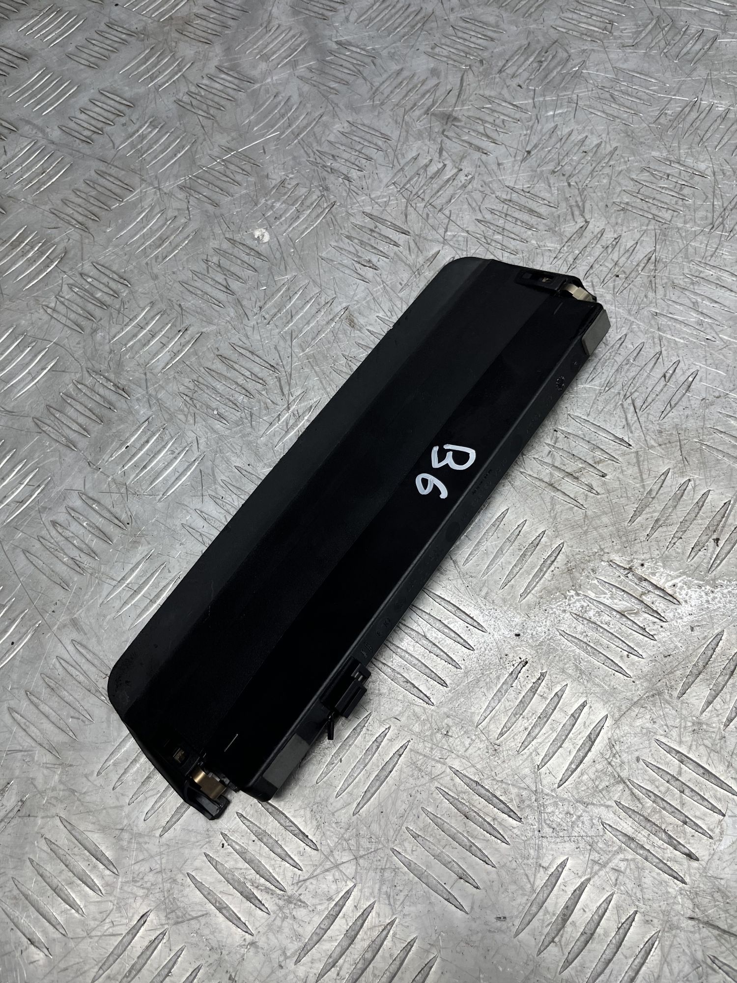 https://ycs.partsauto.market/partsauto-images/thmbs/userImages/7493bedda53ffbba18042670cc6fed05/part/6ec03793-5915-4f3a-901a-8cd02abbe75b_1717682493206.jpg