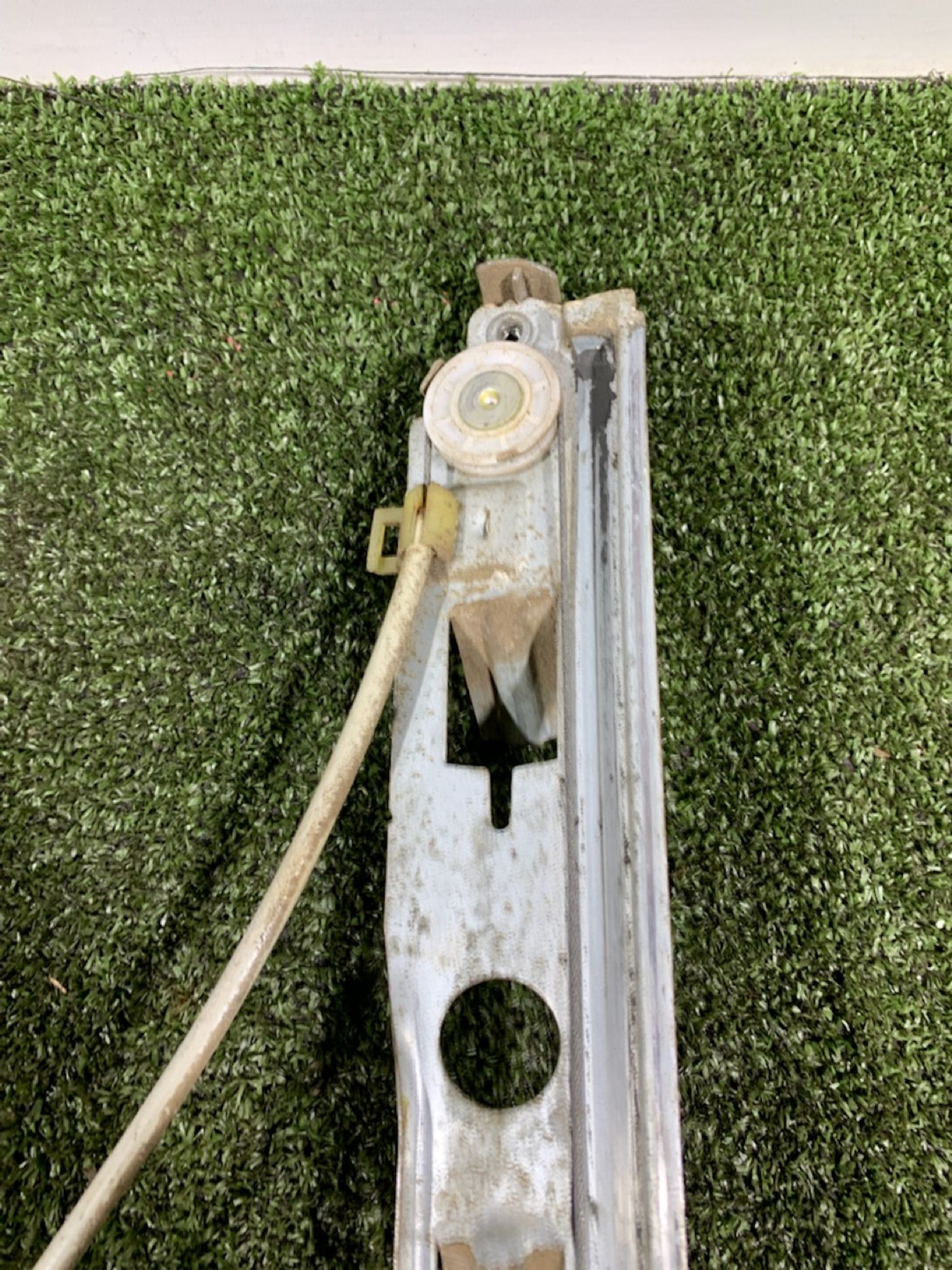 https://ycs.partsauto.market/partsauto-images/thmbs/userImages/7493bedda53ffbba18042670cc6fed05/part/6f5610a1-2ff9-4dcf-8090-742b5d71d08a_1739283460008.jpg