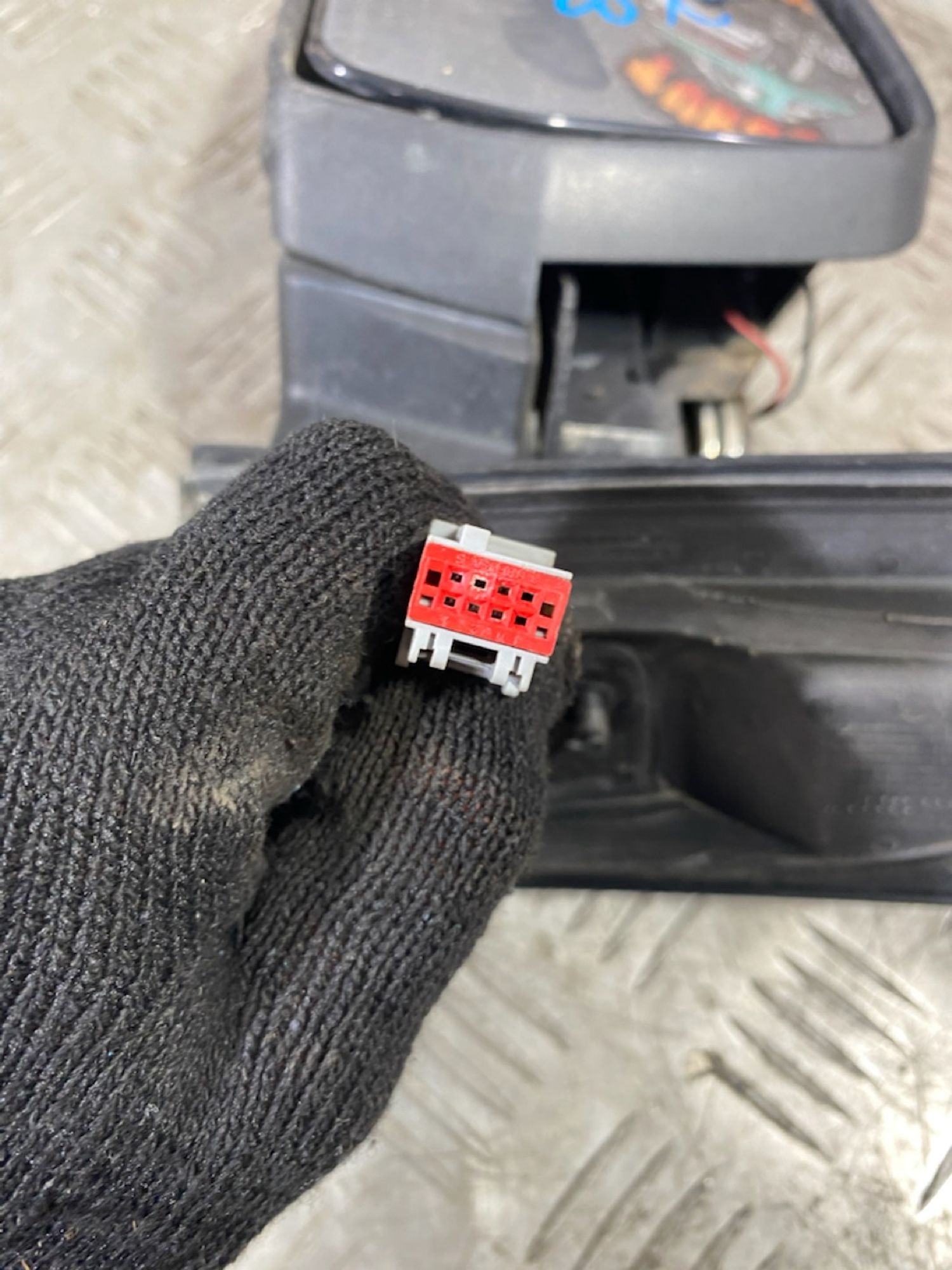 https://ycs.partsauto.market/partsauto-images/thmbs/userImages/7493bedda53ffbba18042670cc6fed05/part/6f67e3df-9223-445a-9702-f1133e5a3ddc_1721135574741.jpg