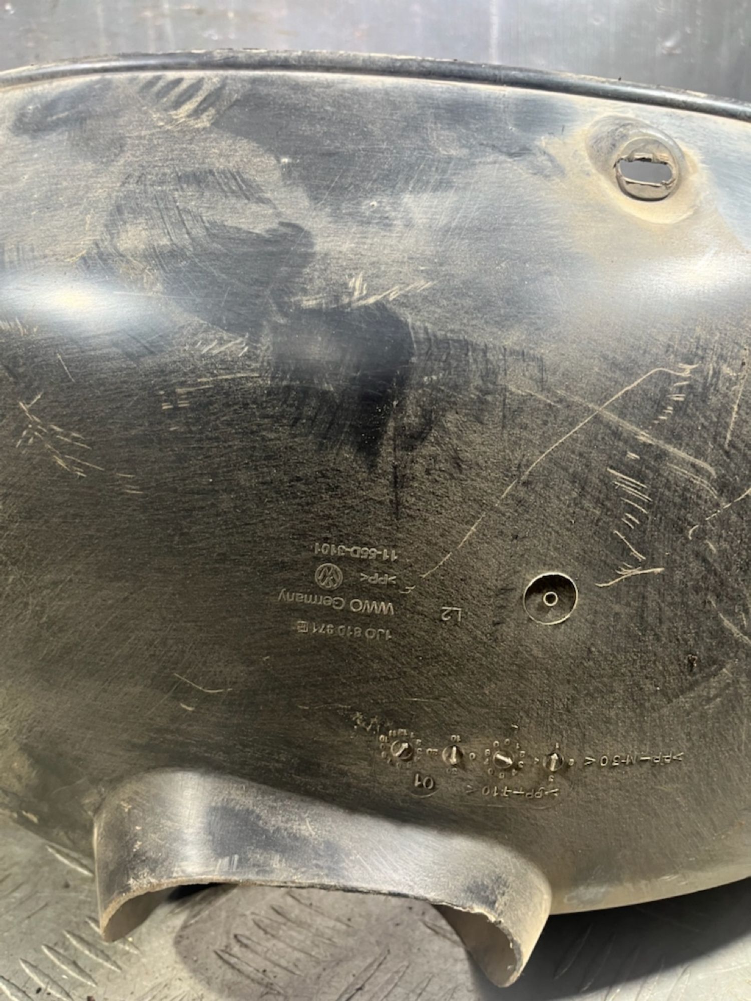 https://ycs.partsauto.market/partsauto-images/thmbs/userImages/7493bedda53ffbba18042670cc6fed05/part/73eb14bb-aa0e-43e6-9f32-3caa2609f610_1729080894001.jpg