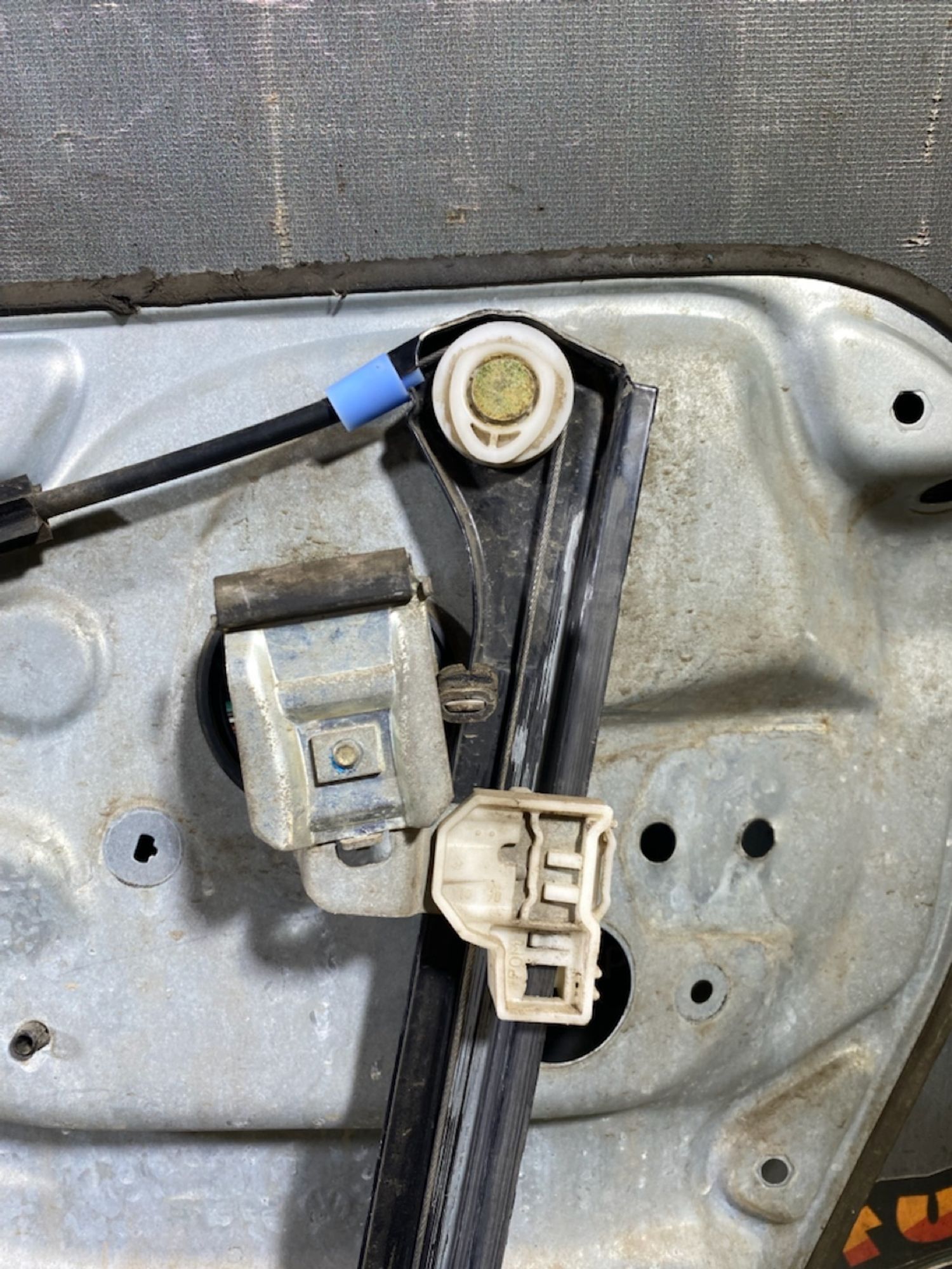 https://ycs.partsauto.market/partsauto-images/thmbs/userImages/7493bedda53ffbba18042670cc6fed05/part/74082f11-61d8-4448-a361-a165304a8072_1727269176269.jpg