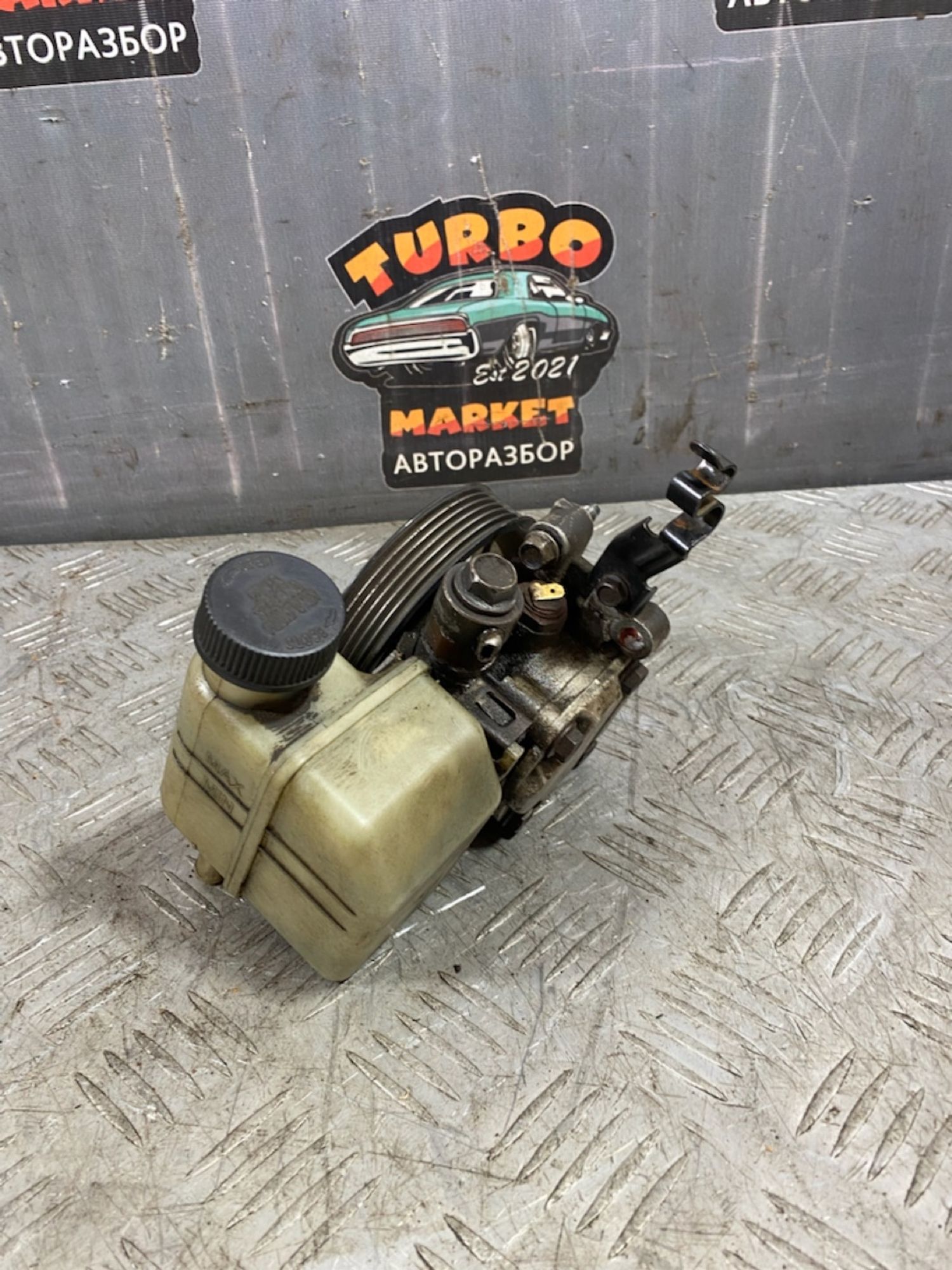 https://ycs.partsauto.market/partsauto-images/thmbs/userImages/7493bedda53ffbba18042670cc6fed05/part/7476e067-3bd0-401c-b158-7e580e82110e_1720448148009.jpg