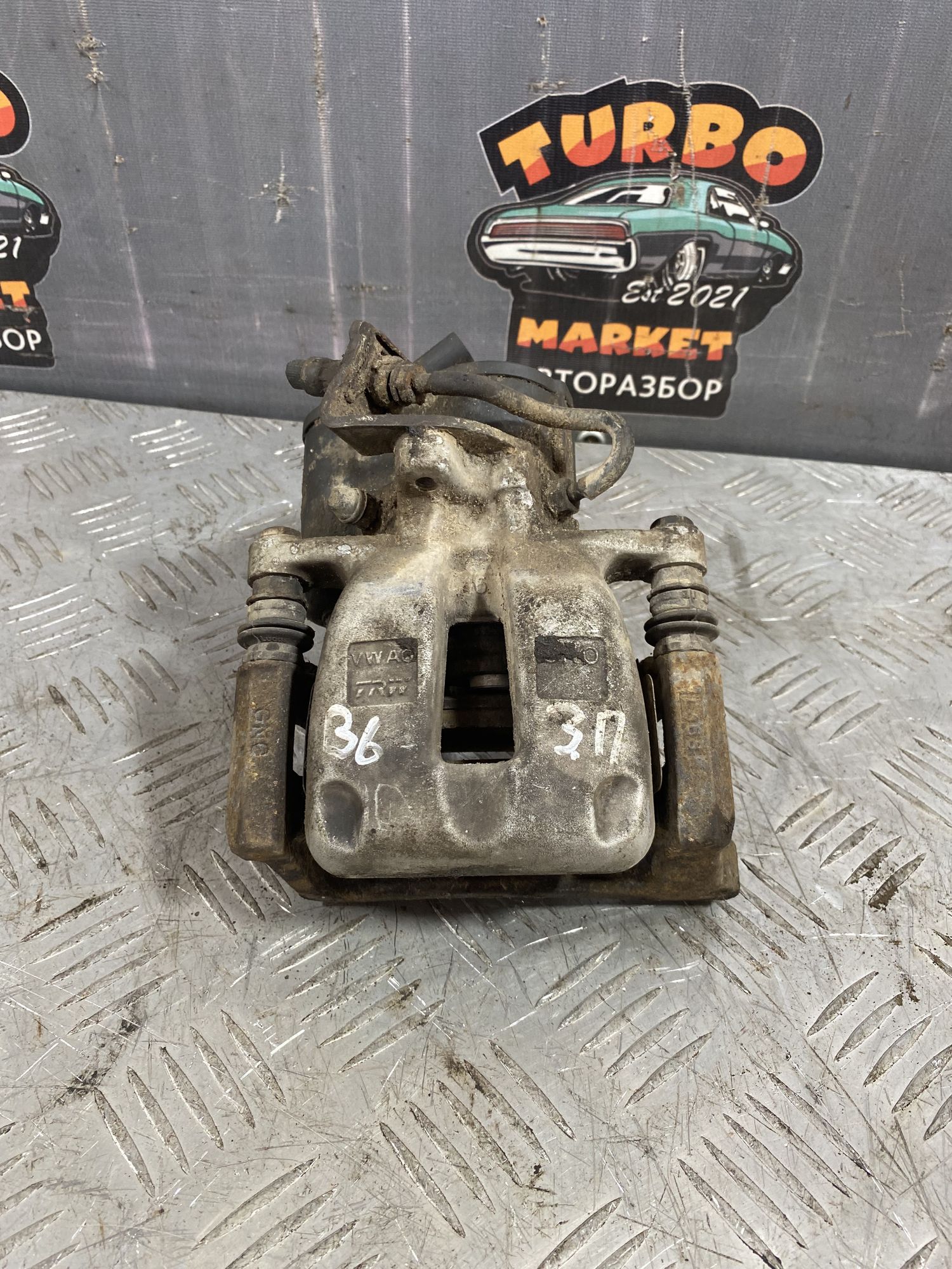 https://ycs.partsauto.market/partsauto-images/thmbs/userImages/7493bedda53ffbba18042670cc6fed05/part/748a947b-80d8-4420-b4e7-f94fc672acce_1718617339078.jpg