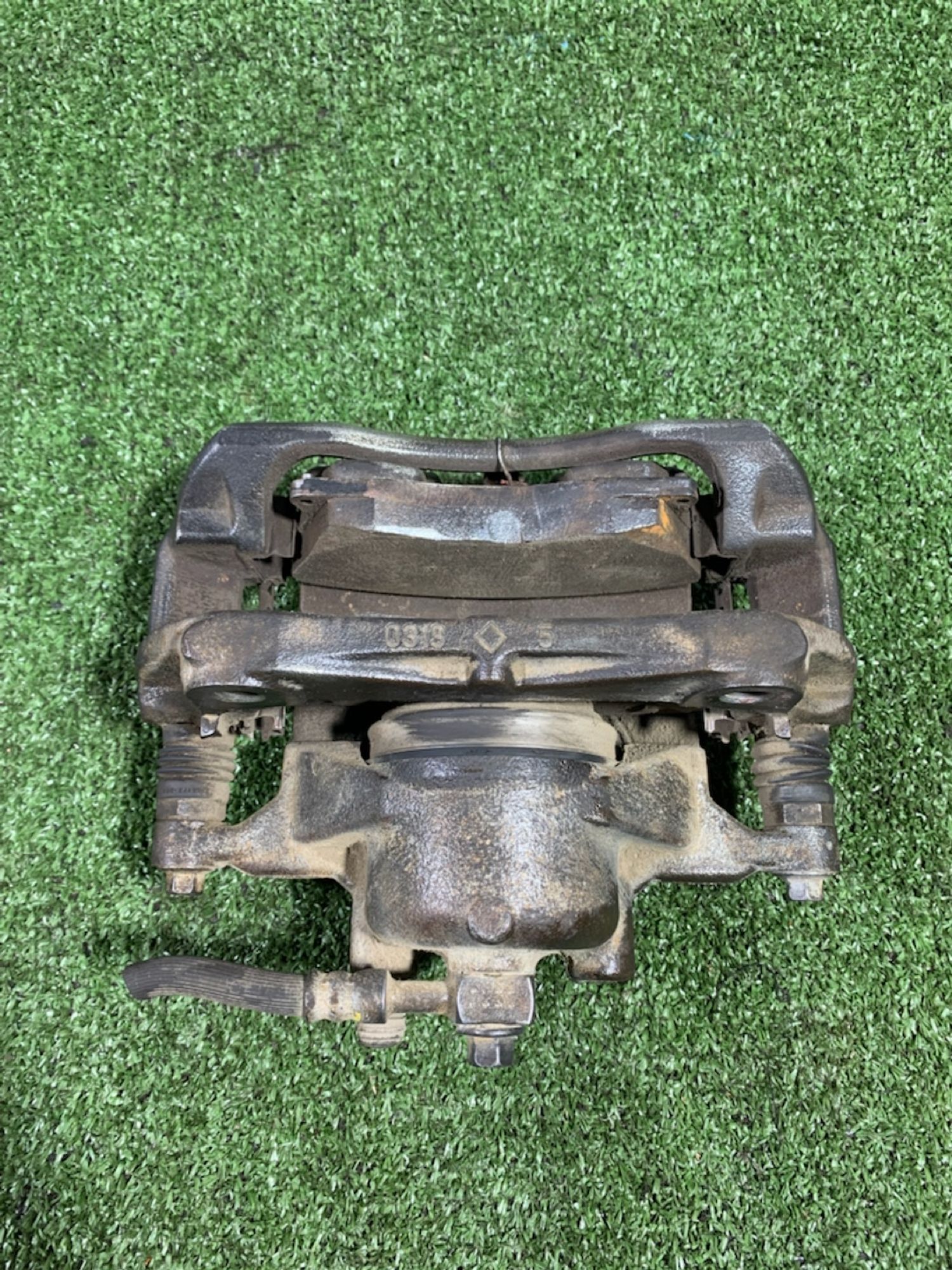 https://ycs.partsauto.market/partsauto-images/thmbs/userImages/7493bedda53ffbba18042670cc6fed05/part/76b23054-1e19-4278-b164-6414848e86df_1732657105298.jpg