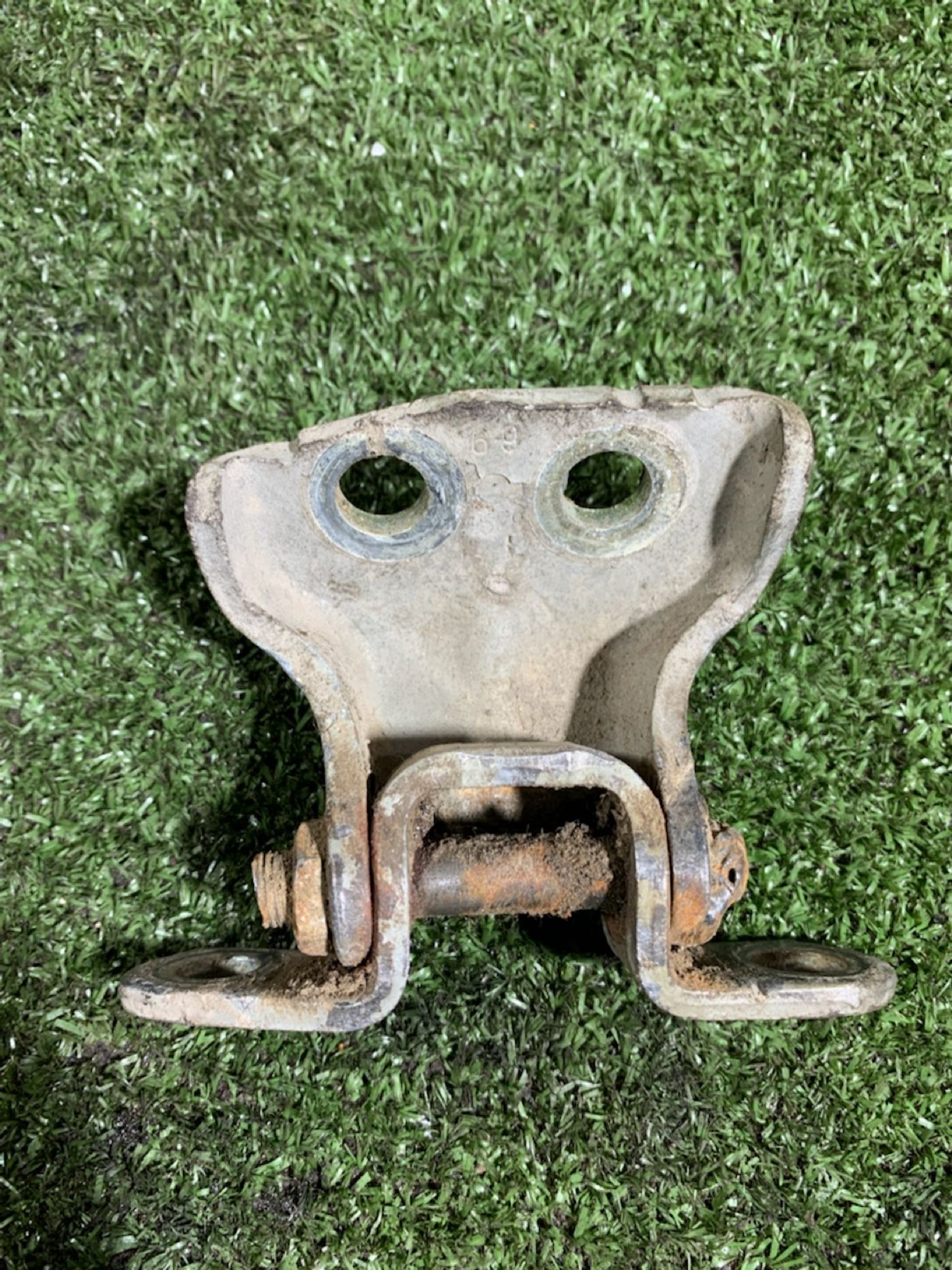 https://ycs.partsauto.market/partsauto-images/thmbs/userImages/7493bedda53ffbba18042670cc6fed05/part/79e3f30d-1052-4c9a-97cc-234bb8e9bb3b_1731336205035.jpg