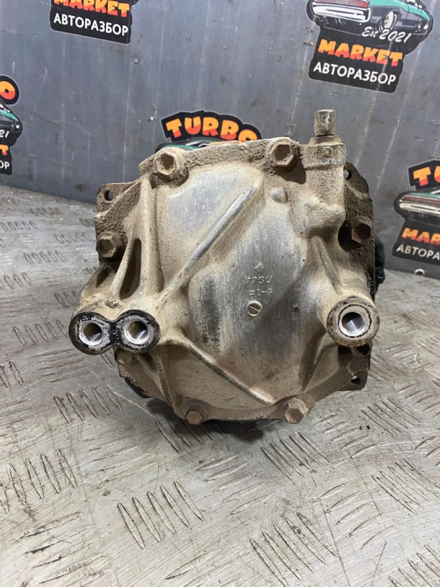 https://ycs.partsauto.market/partsauto-images/thmbs/userImages/7493bedda53ffbba18042670cc6fed05/part/7a34bbfa-f0a5-4aab-8c9a-d35a7de0ff38_1722345206224.jpg