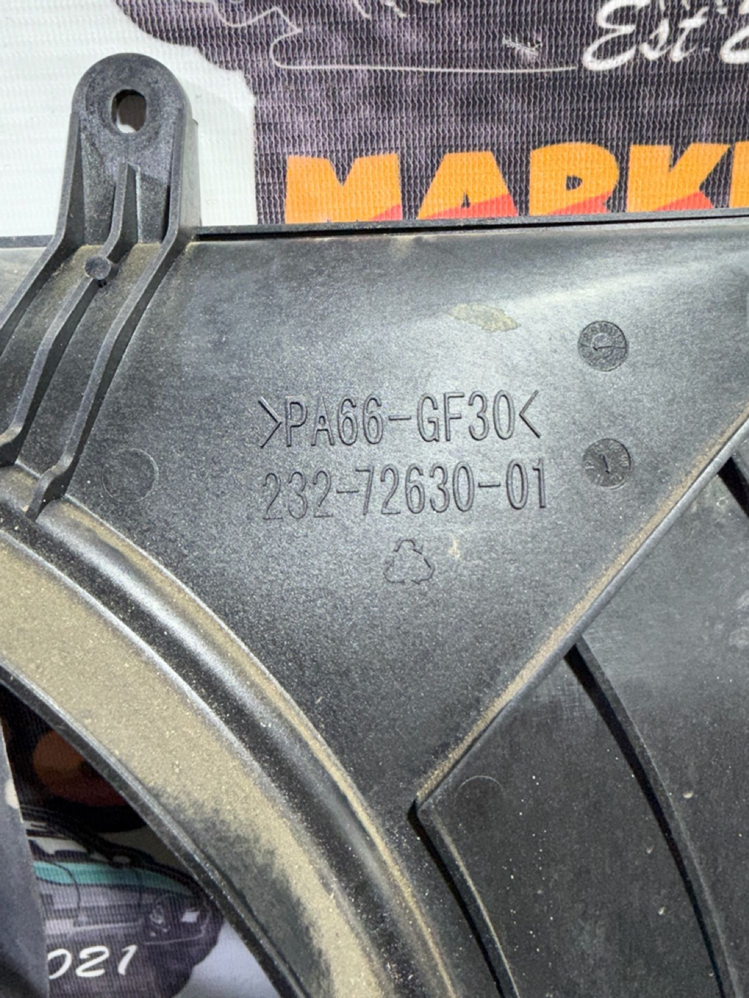 https://ycs.partsauto.market/partsauto-images/thmbs/userImages/7493bedda53ffbba18042670cc6fed05/part/7d6e7989-d774-4db0-89df-bc830659738a_1747898455004.jpg