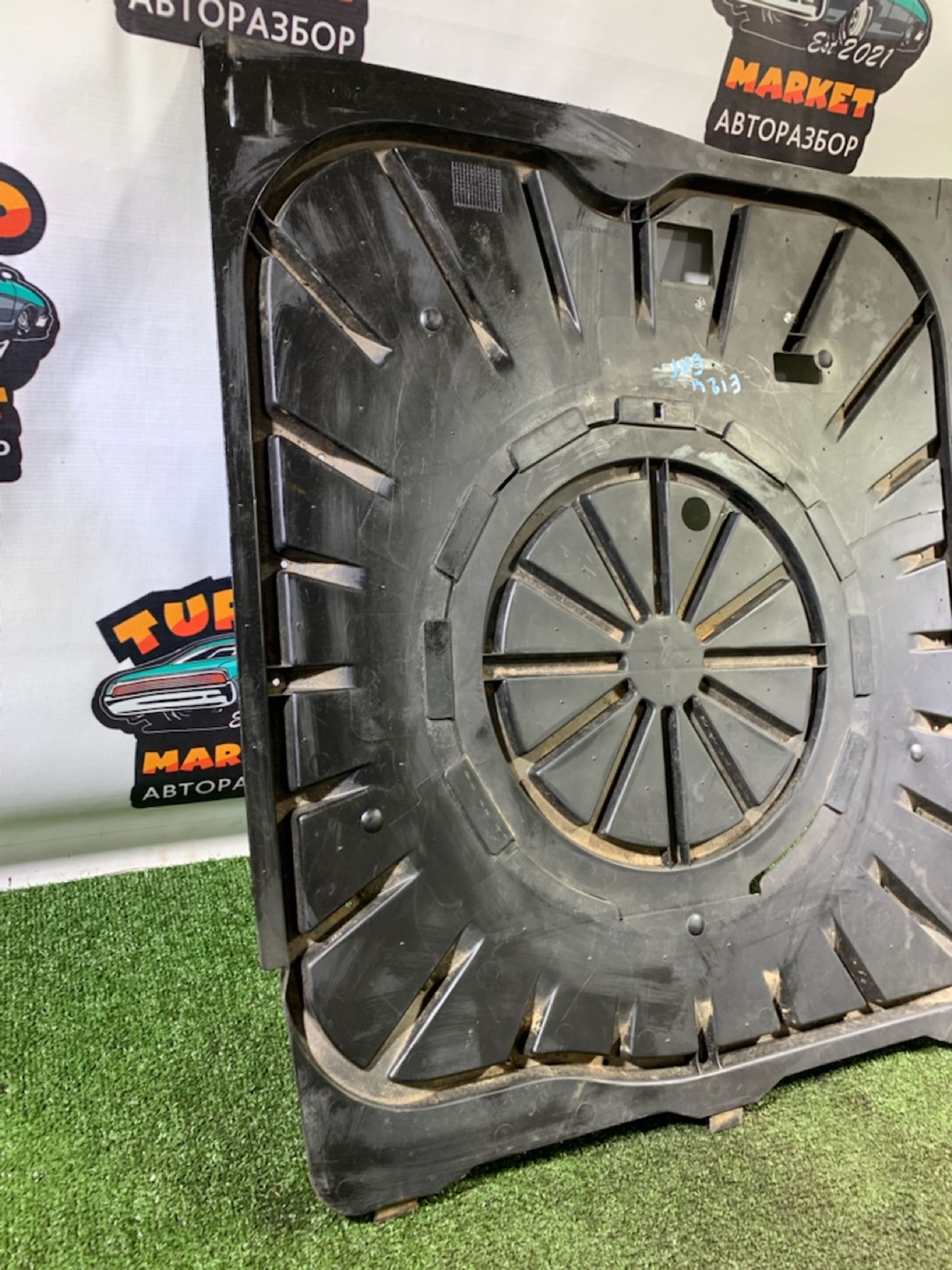 https://ycs.partsauto.market/partsauto-images/thmbs/userImages/7493bedda53ffbba18042670cc6fed05/part/7e34d426-194b-46a7-88f2-470cc54036bd_1735219272995.jpg