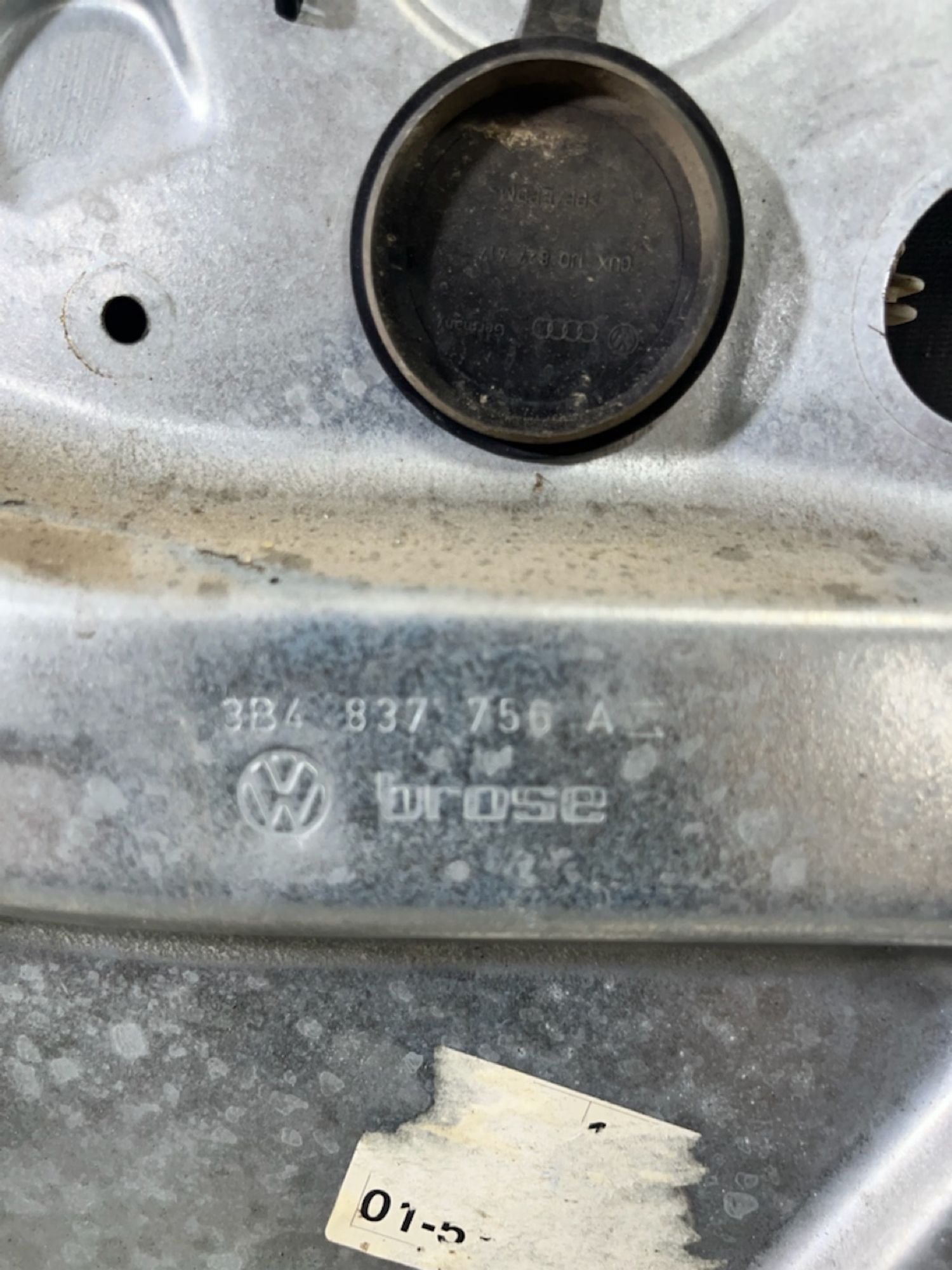 https://ycs.partsauto.market/partsauto-images/thmbs/userImages/7493bedda53ffbba18042670cc6fed05/part/7ee0077e-e6fe-4ea1-b6ad-e9991662ac08_1721313226816.jpg