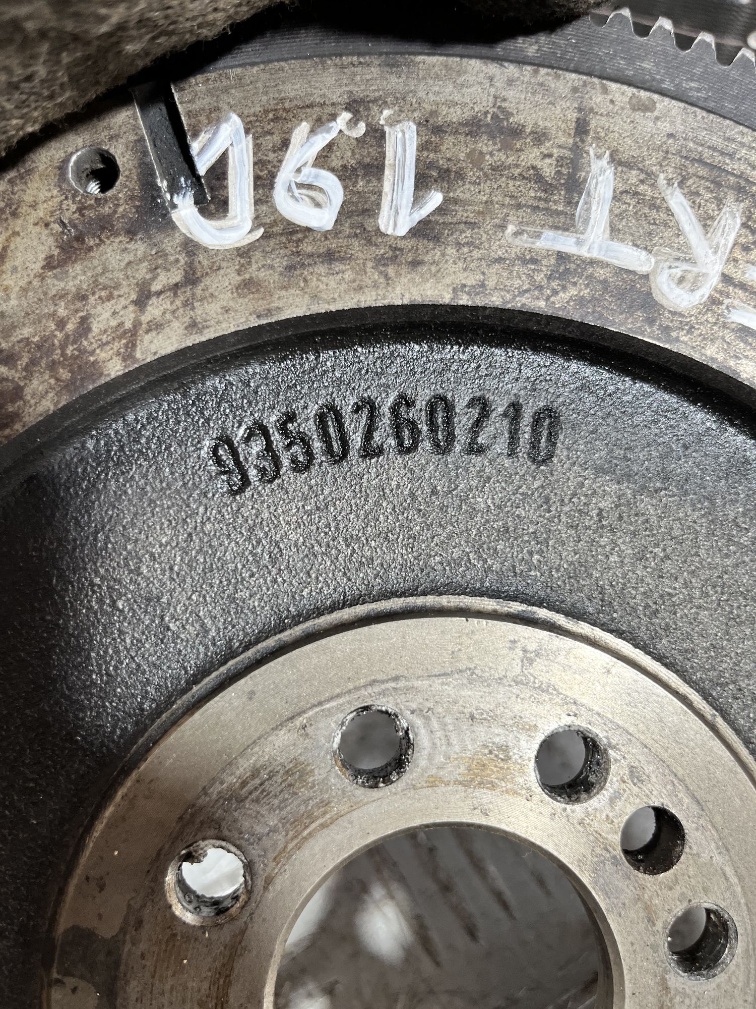 https://ycs.partsauto.market/partsauto-images/thmbs/userImages/7493bedda53ffbba18042670cc6fed05/part/7efcd9d6-339d-4cb4-9817-93e5368aa50b_1718281032558.jpg